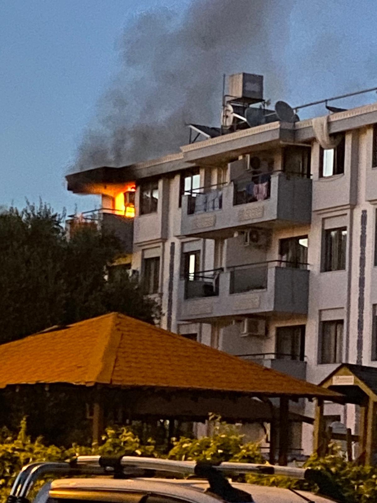 Manavgat'ta lojman yangını