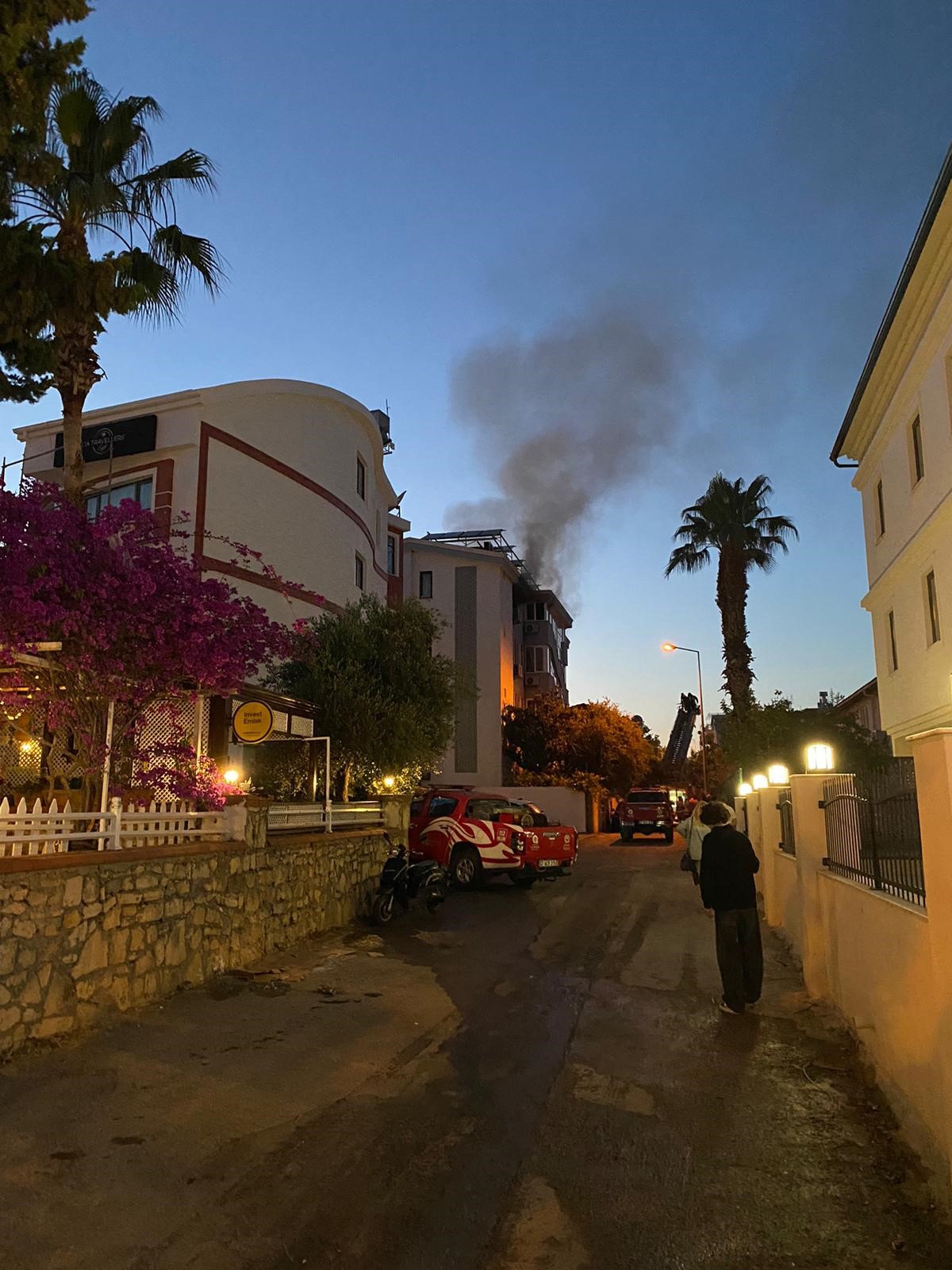 Manavgat'ta lojman yangını