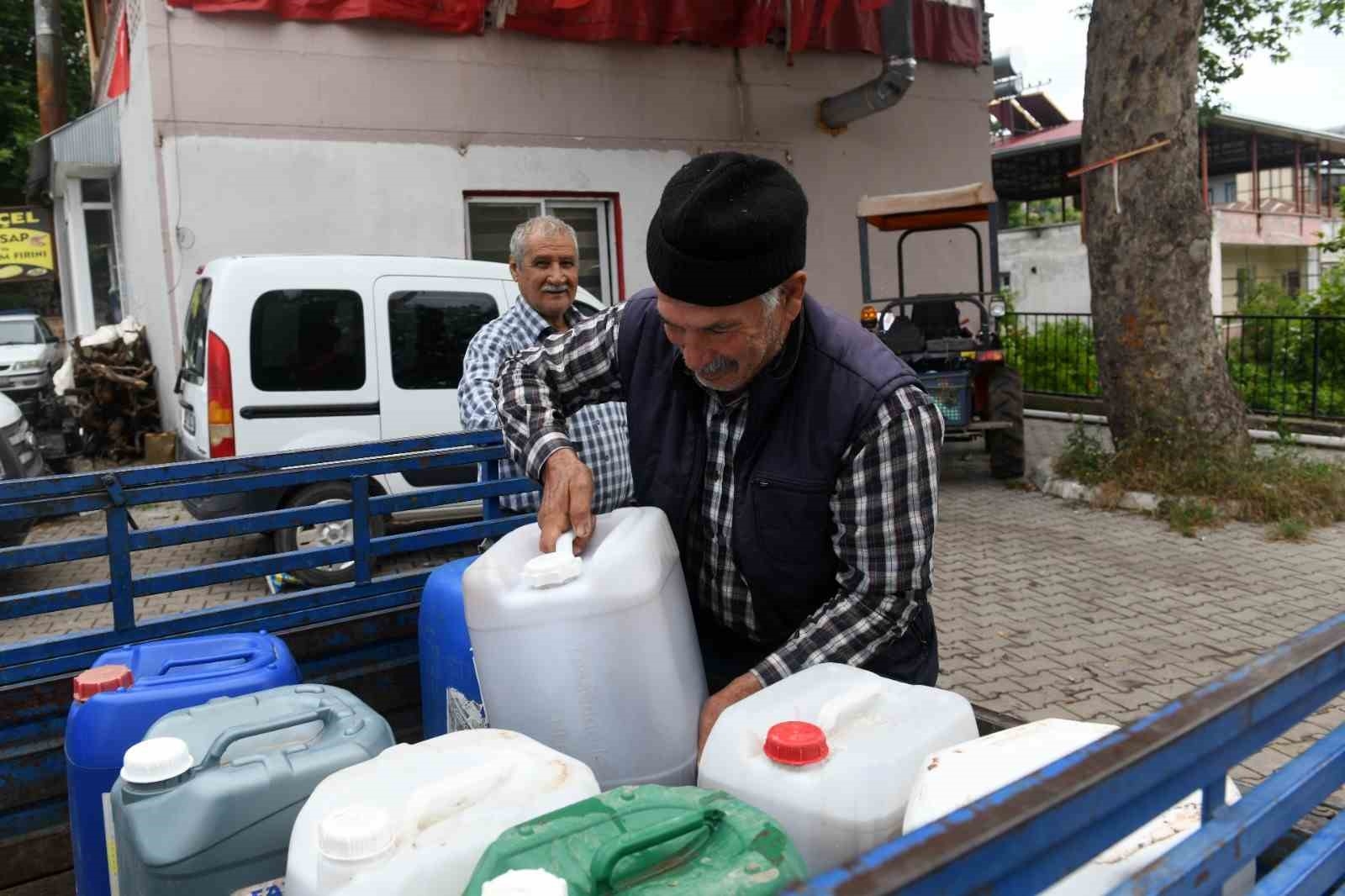 Organik solucan gübresi çiftçilere ulaşıyor