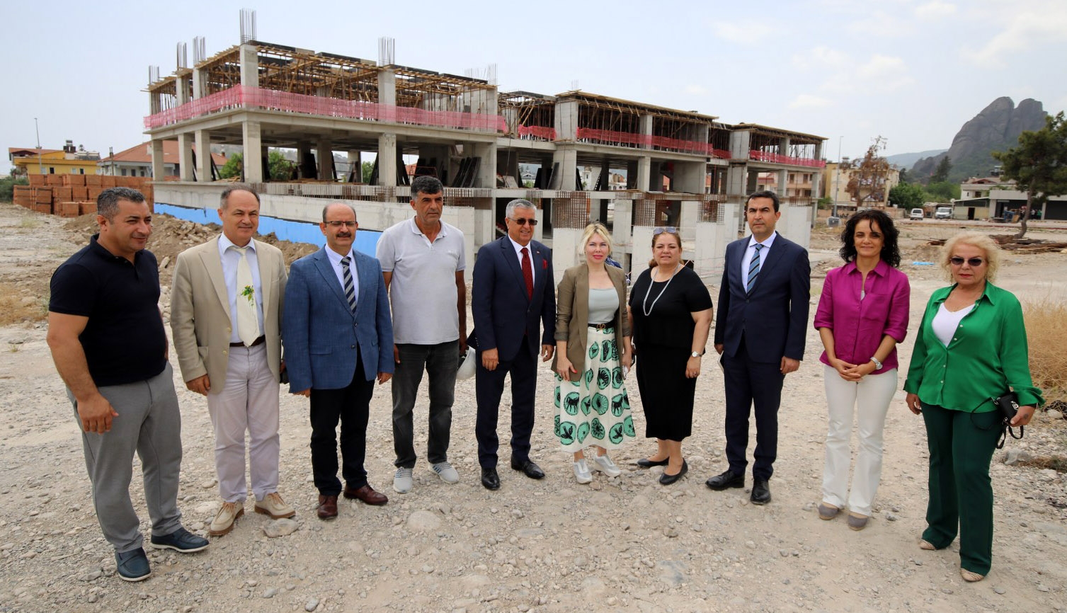 Rektör Özkan, Kemer ve Göynük'ü ziyaret etti