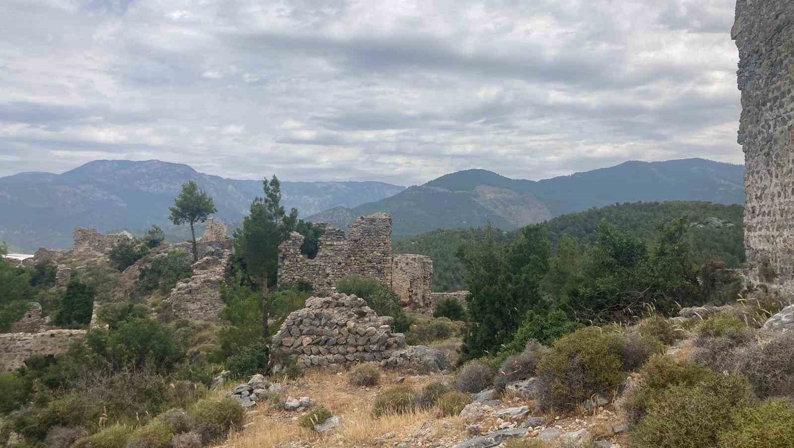 Softa Kalesi çevre düzenlemesi çalışmalarında sona yaklaşıldı