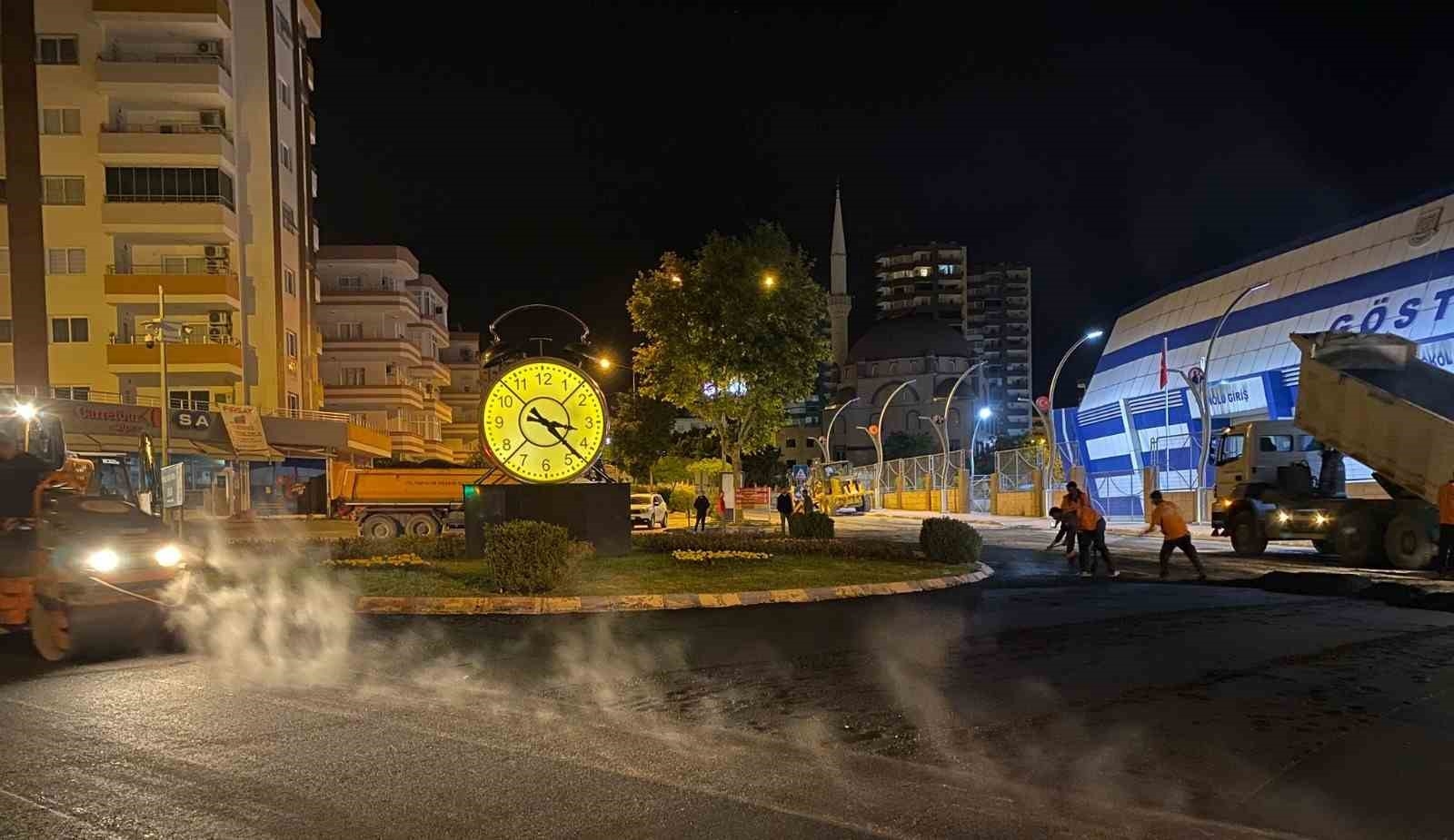 Yol yapım, bakım ve onarım çalışmaları sürüyor