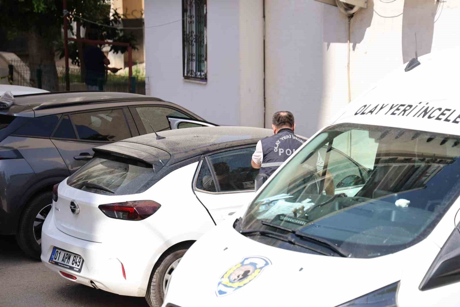 Adana'da vahşet! Boşandığı karısını öldürüp intihar etti