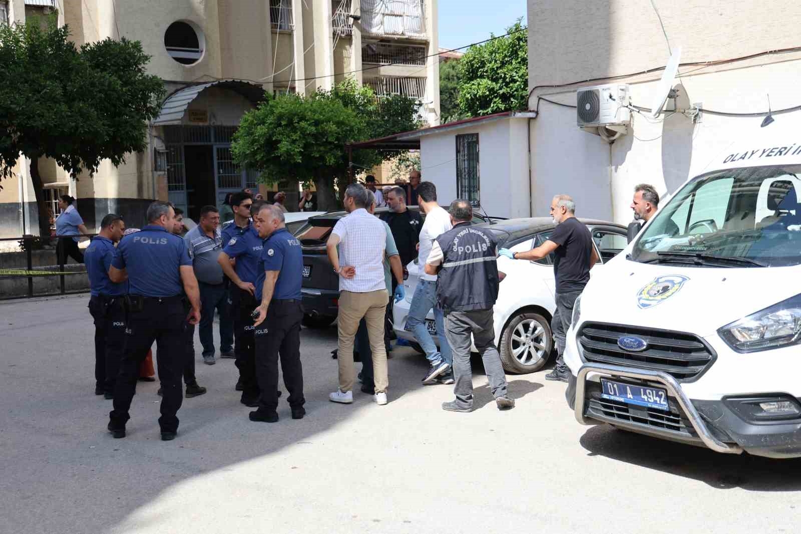 Adana'da vahşet! Boşandığı karısını öldürüp intihar etti