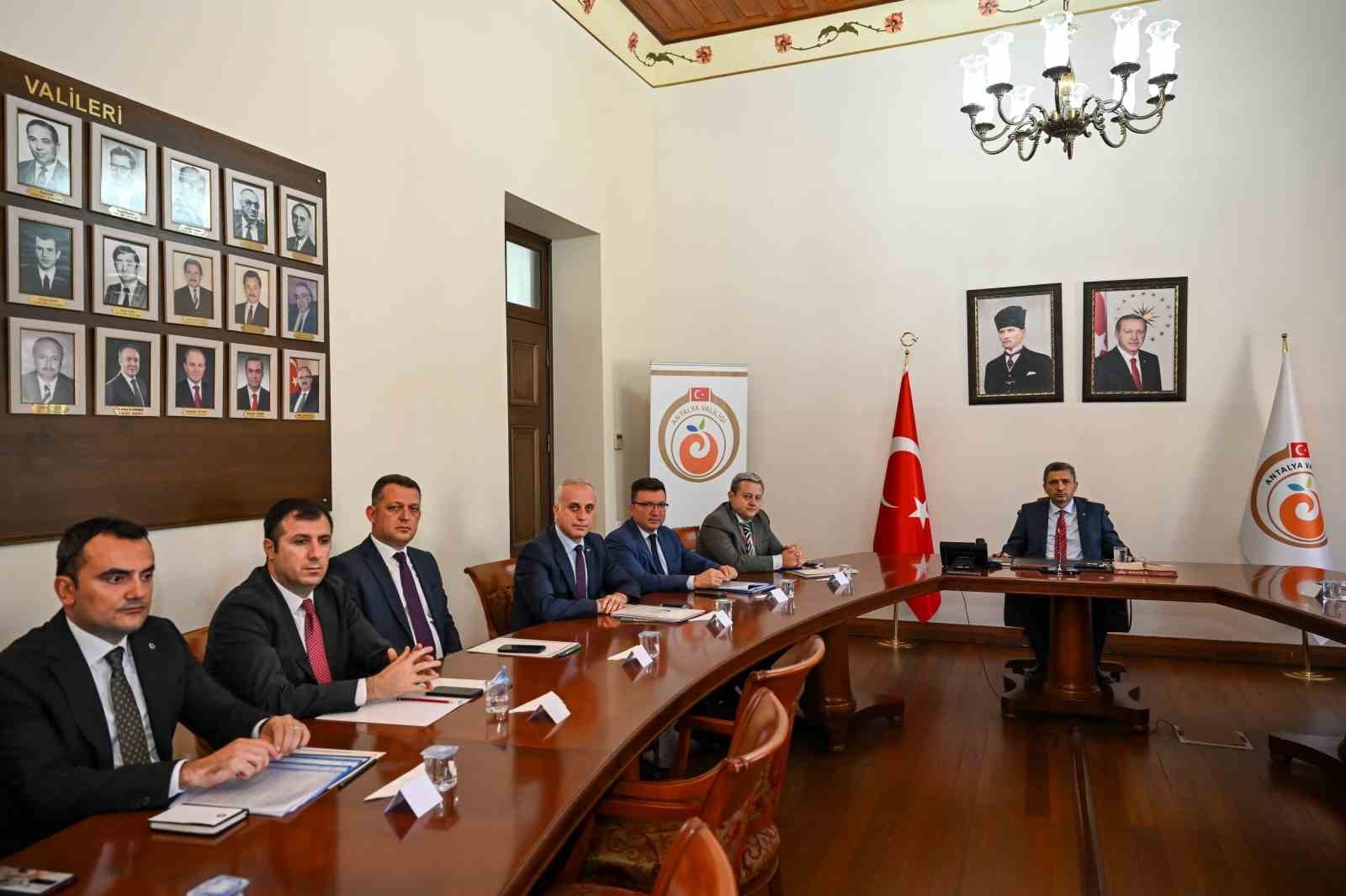Antalya'da Sahil İşgallerine Savaş Açıldı: Operasyon Takvimi Belli!