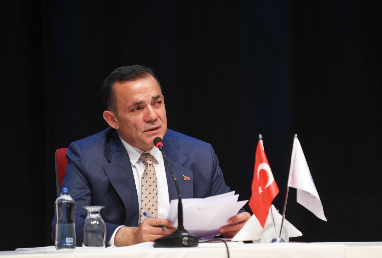 Başkan Özyiğit: "Sokak hayvanları için ciddi bir bütçe ayırdık"