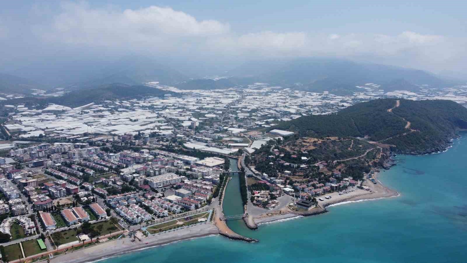 Bozyazı'da 184 kaçak yapının yıkımı yapılacak