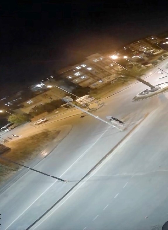 Çarptı, kaçtı, kameralara yakalandı