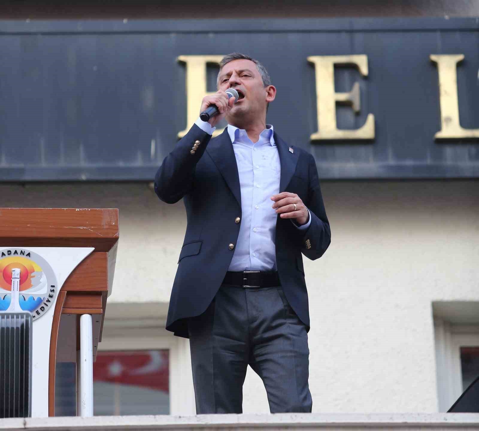 CHP Genel Başkanı Özel: "Emekliye bayram ikramiyesi 1 asgari ücret verilsin"