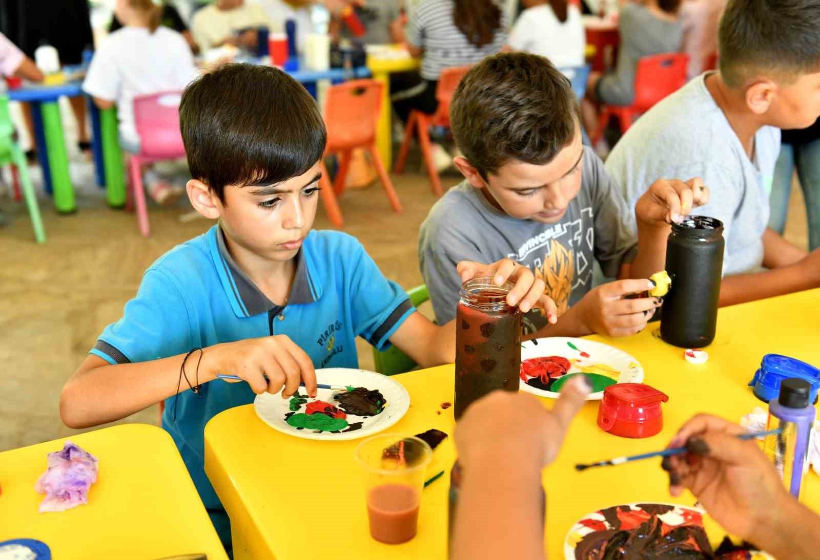 Dünya Çevre Günü'nde plastik şişelere veda dediler