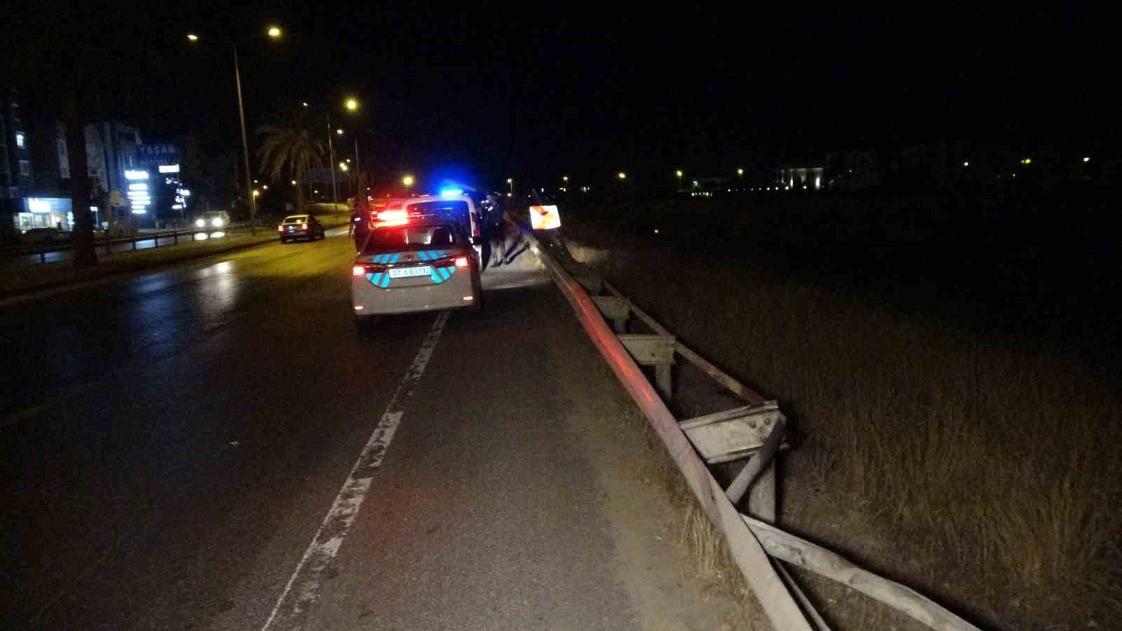 Emniyet kemeri hayatını kurtardı, takmayan arkadaşları ise araçtan fırlayarak ağır yaralandı