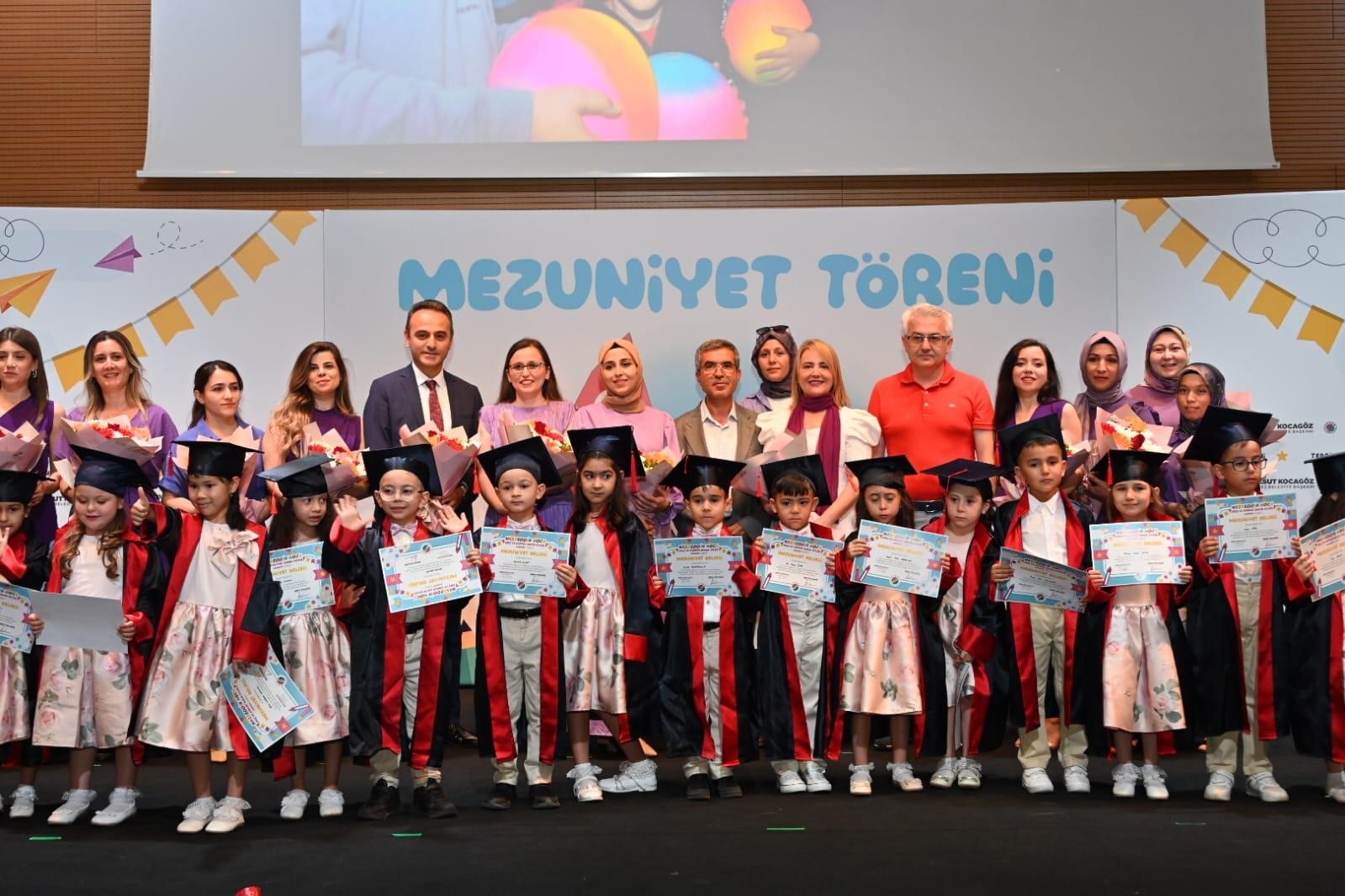 Erenköy Nasreddin Hoca Kreşinde mezuniyet sevinci yaşandı
