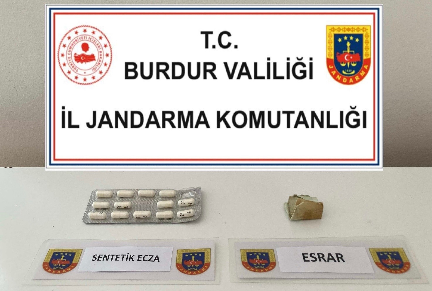 Kaçakçılık yaptığı tespit edilen 8 şüpheli tutuklandı
