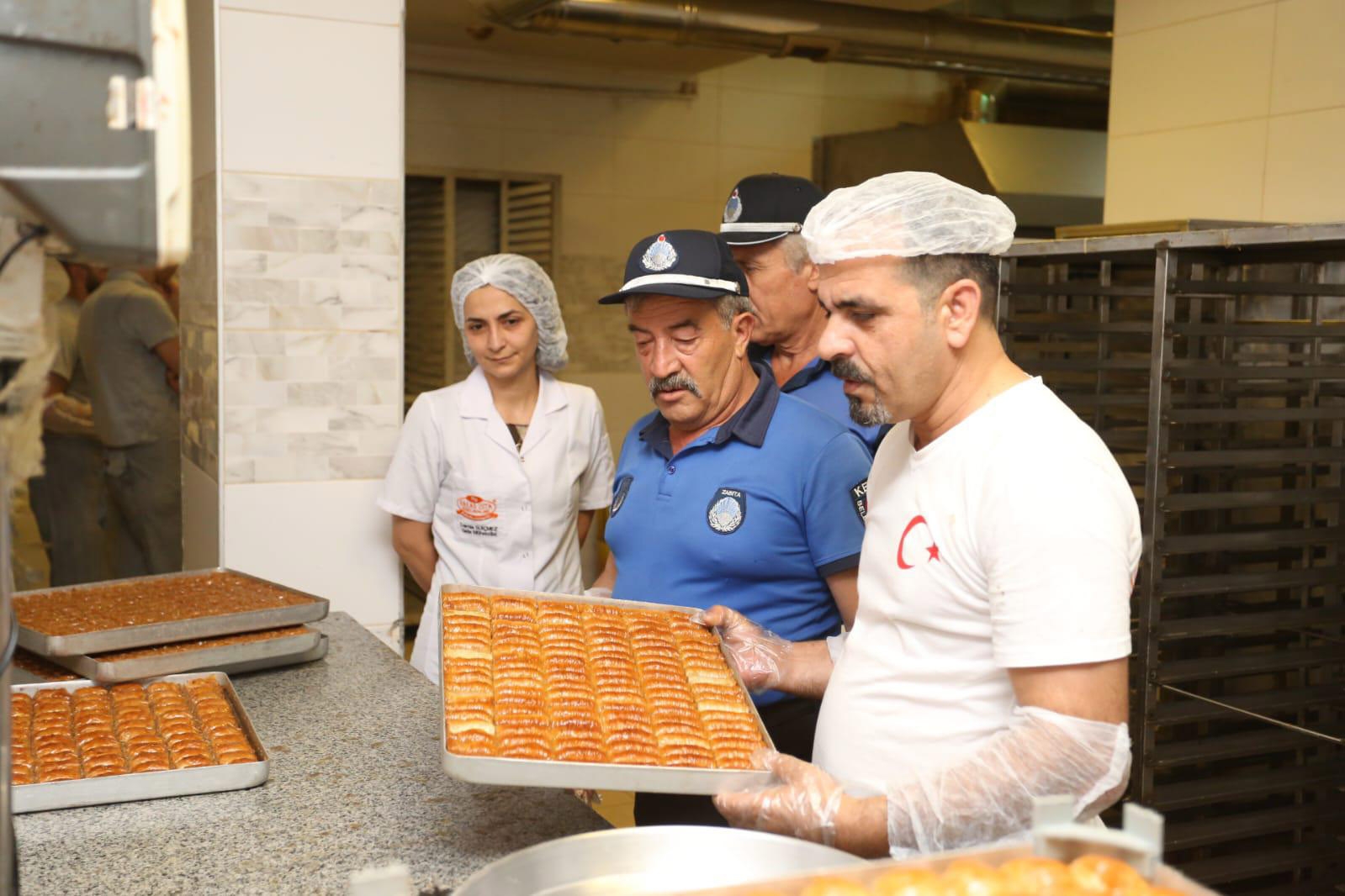 Kepez Zabıtası'ndan bayram denetimi