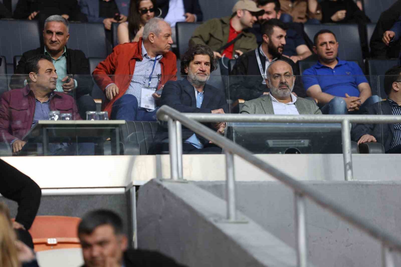 Metin Korkmaz, Adana Demirspor'dan istifa etti