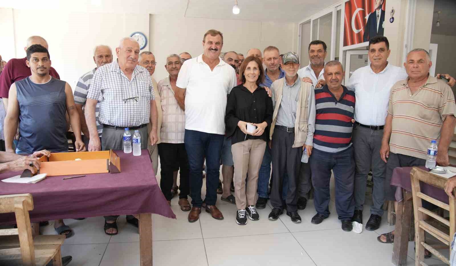 Seyhan Belediye Başkanı vatandaşların sorunlarını dinledi