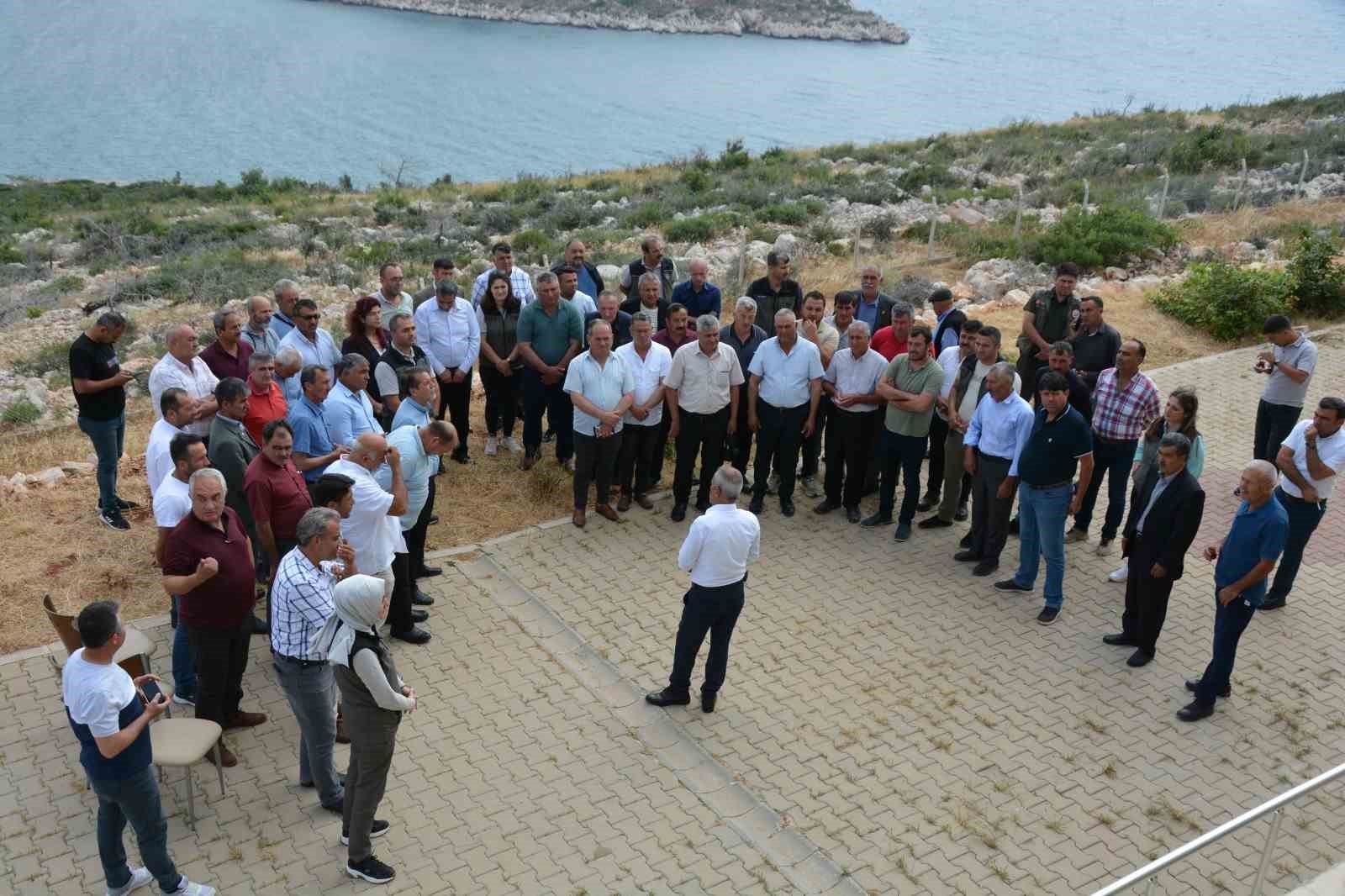 Silifkeli muhtarlar orman yangınları konusunda bilgilendirildi