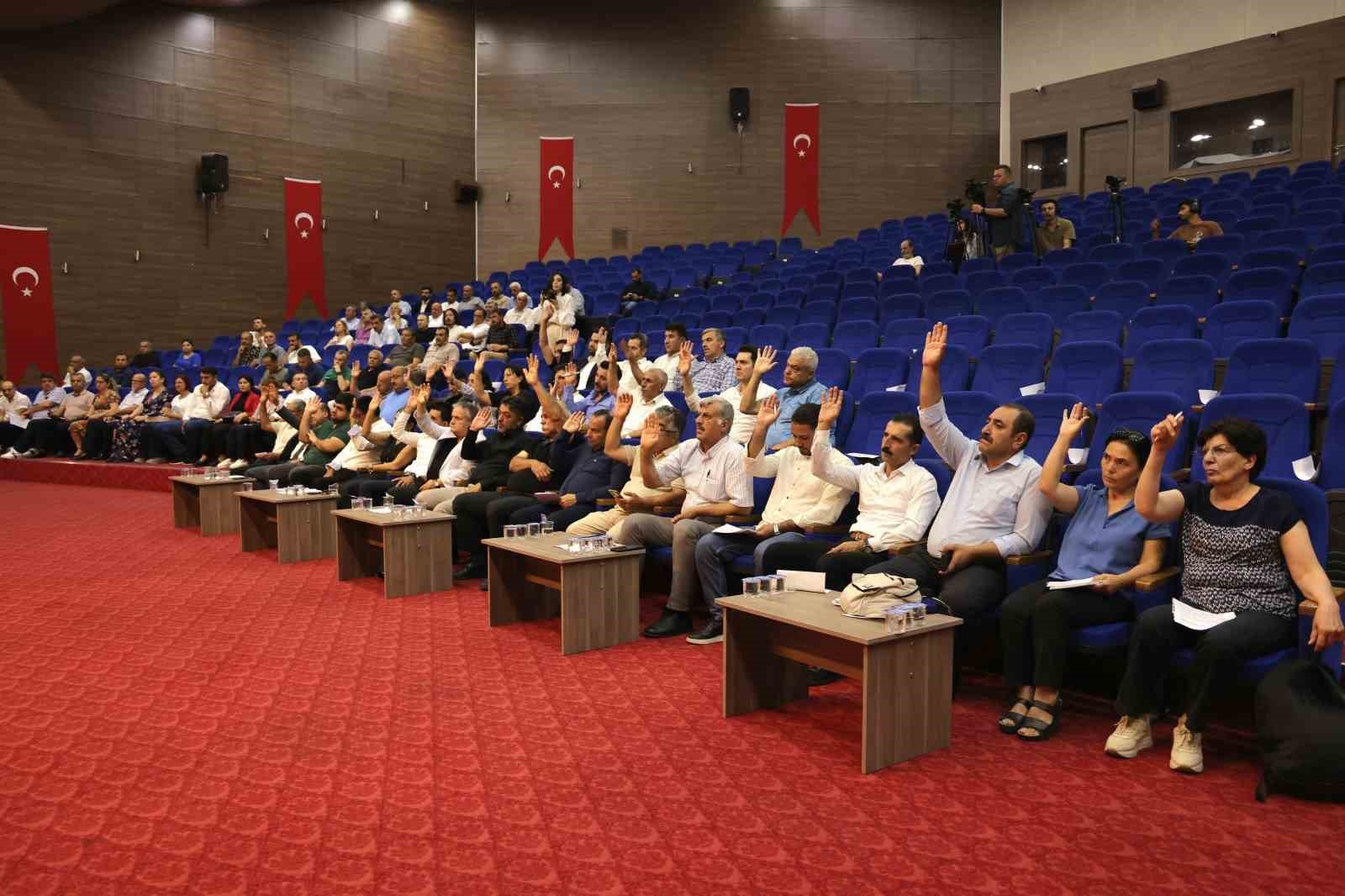 Toroslar'da Kurban Kesim Yerleri: 26 Sabit, 3 Mobil Nokta