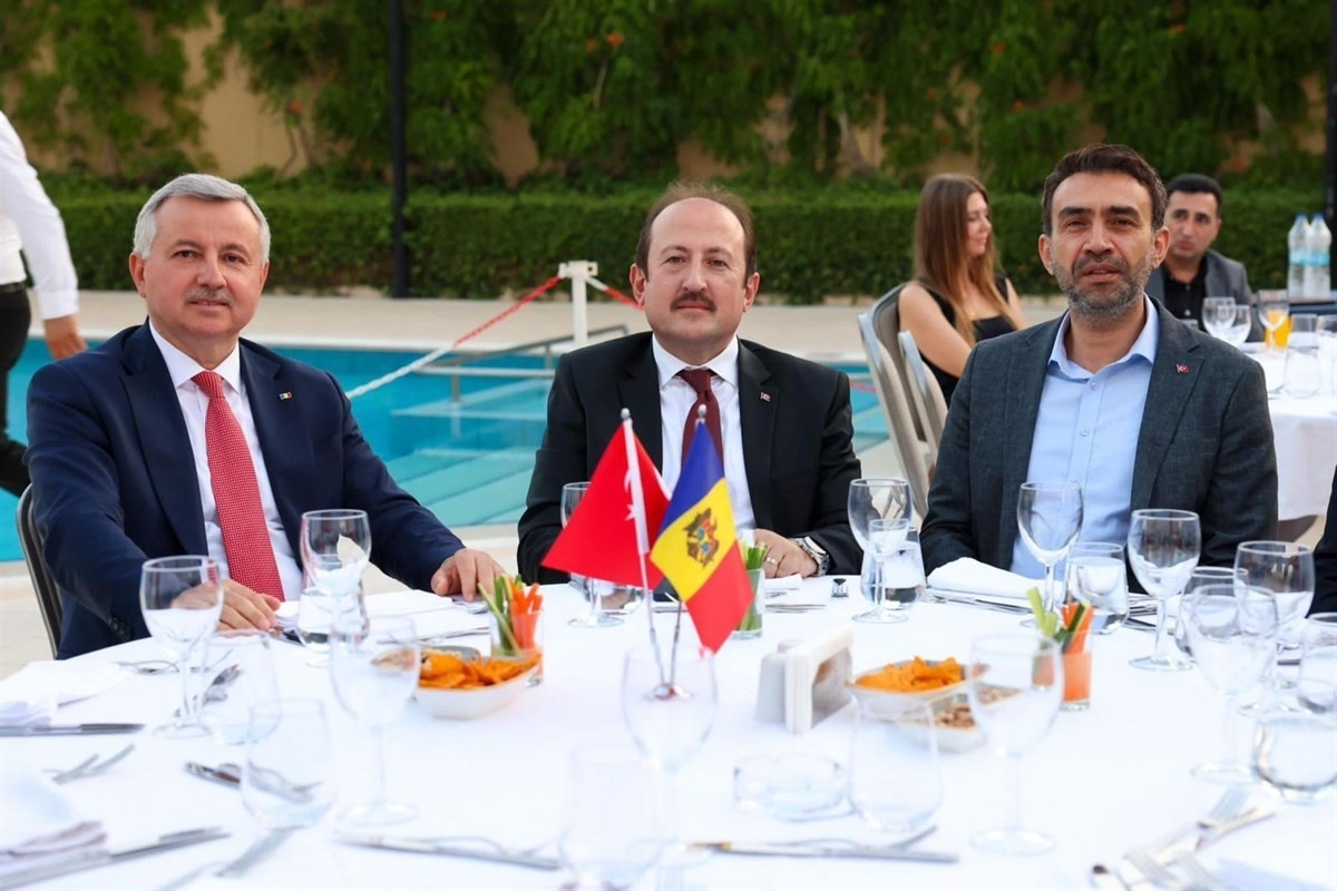 Vali Pehlivan, Moldova Cumhuriyeti Mersin Fahri Konsolosluğunun açılış resepsiyonuna katıldı