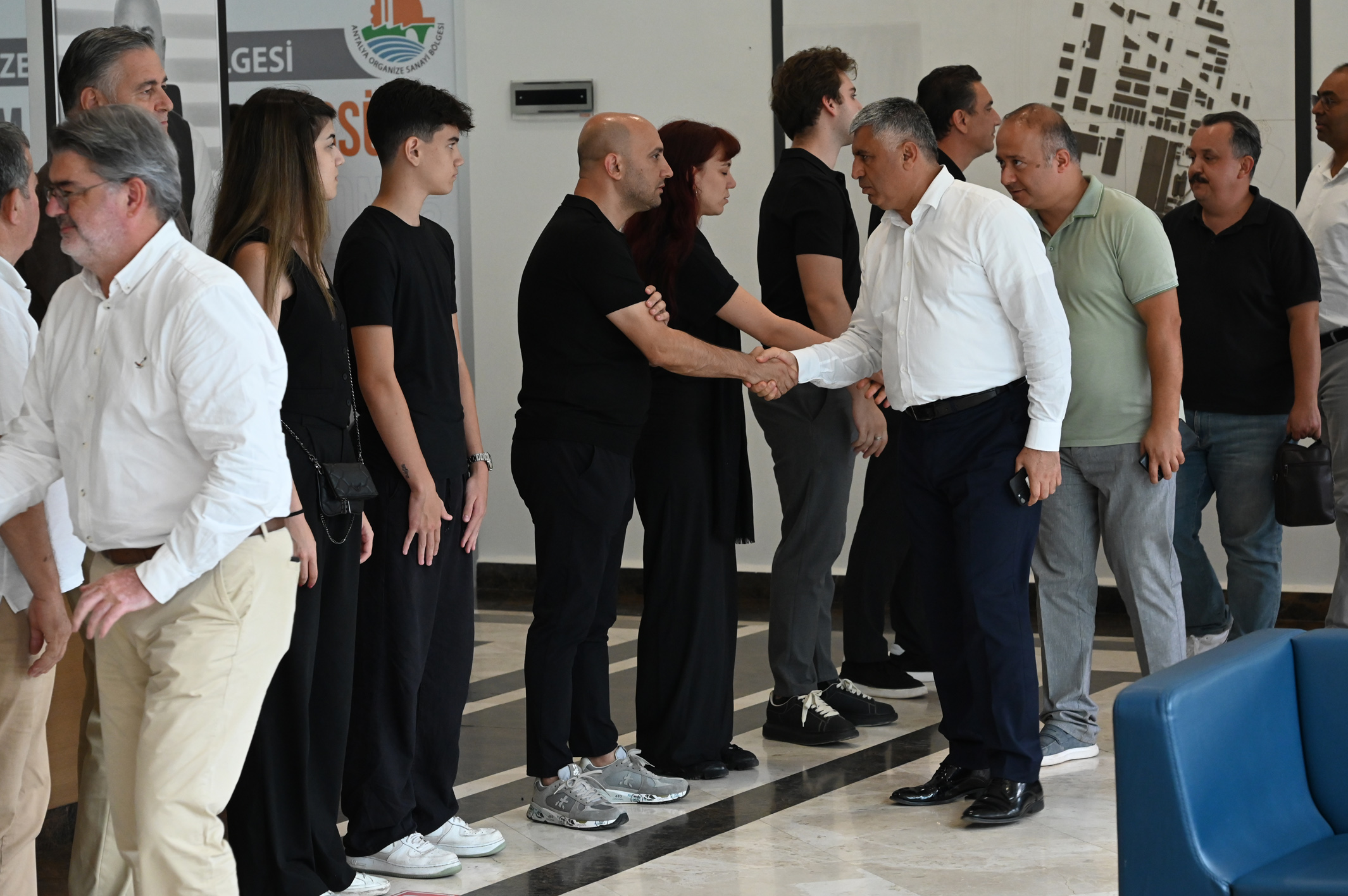 OSB Başkan Bahar için ağladı…