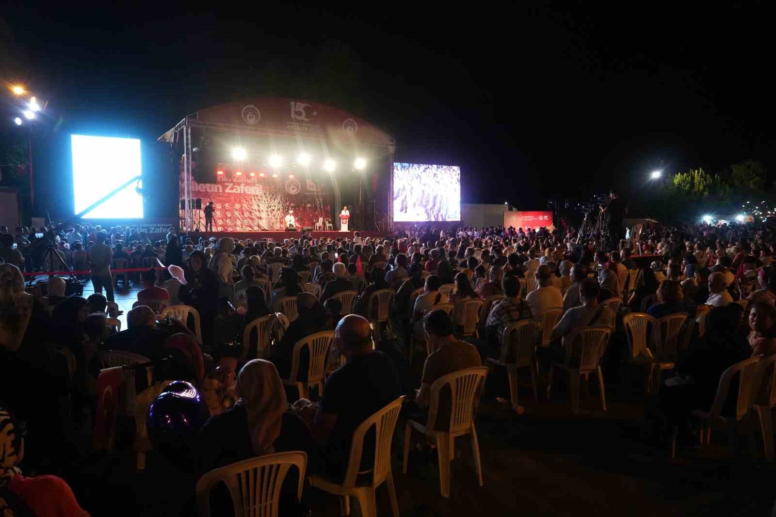 Antalya 15 Temmuz'da tek yürek oldu