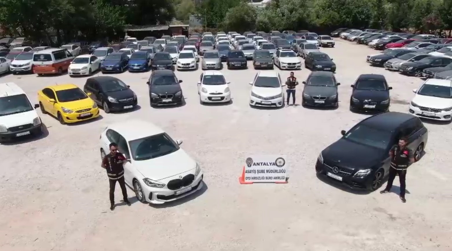 Antalya'da 'change' araç operasyonu