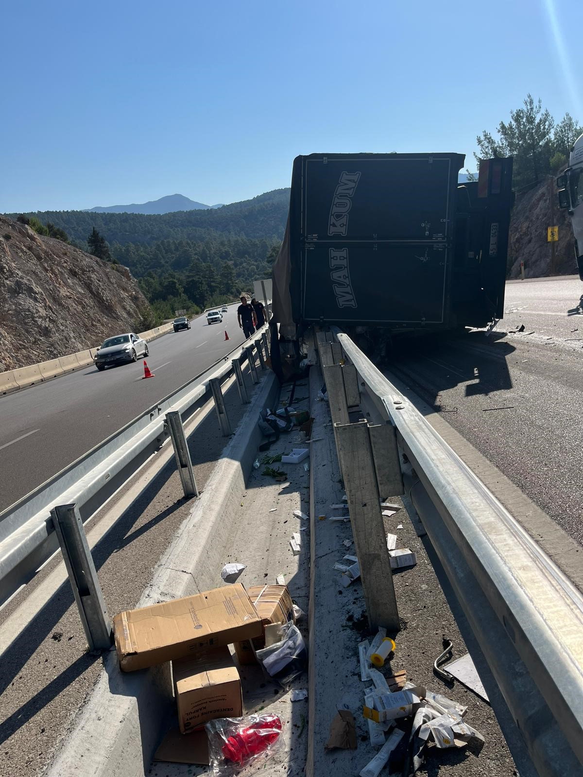 Antalya'da kaza: 1 ölü, 2 yaralı