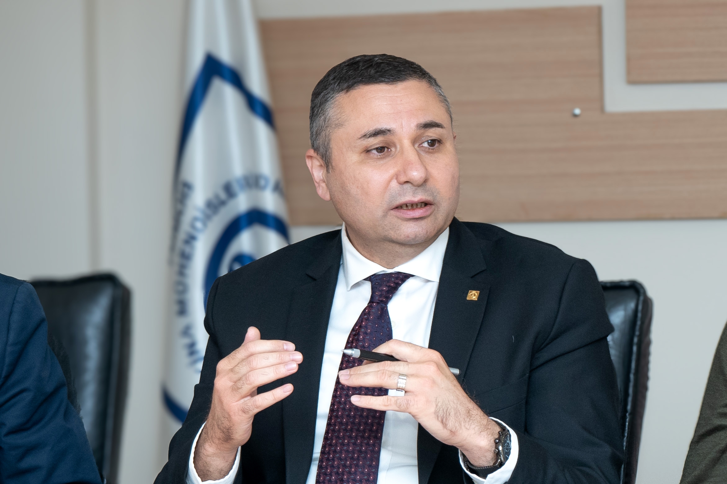 Atmaca: Falezler üzerine asansöre karşıyız