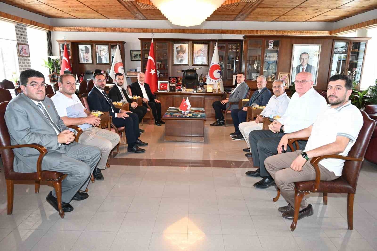 Başkan Başdeğirmen: "Amacımız iş birliğiyle Eğirdir'in tanınırlığını artırmak"