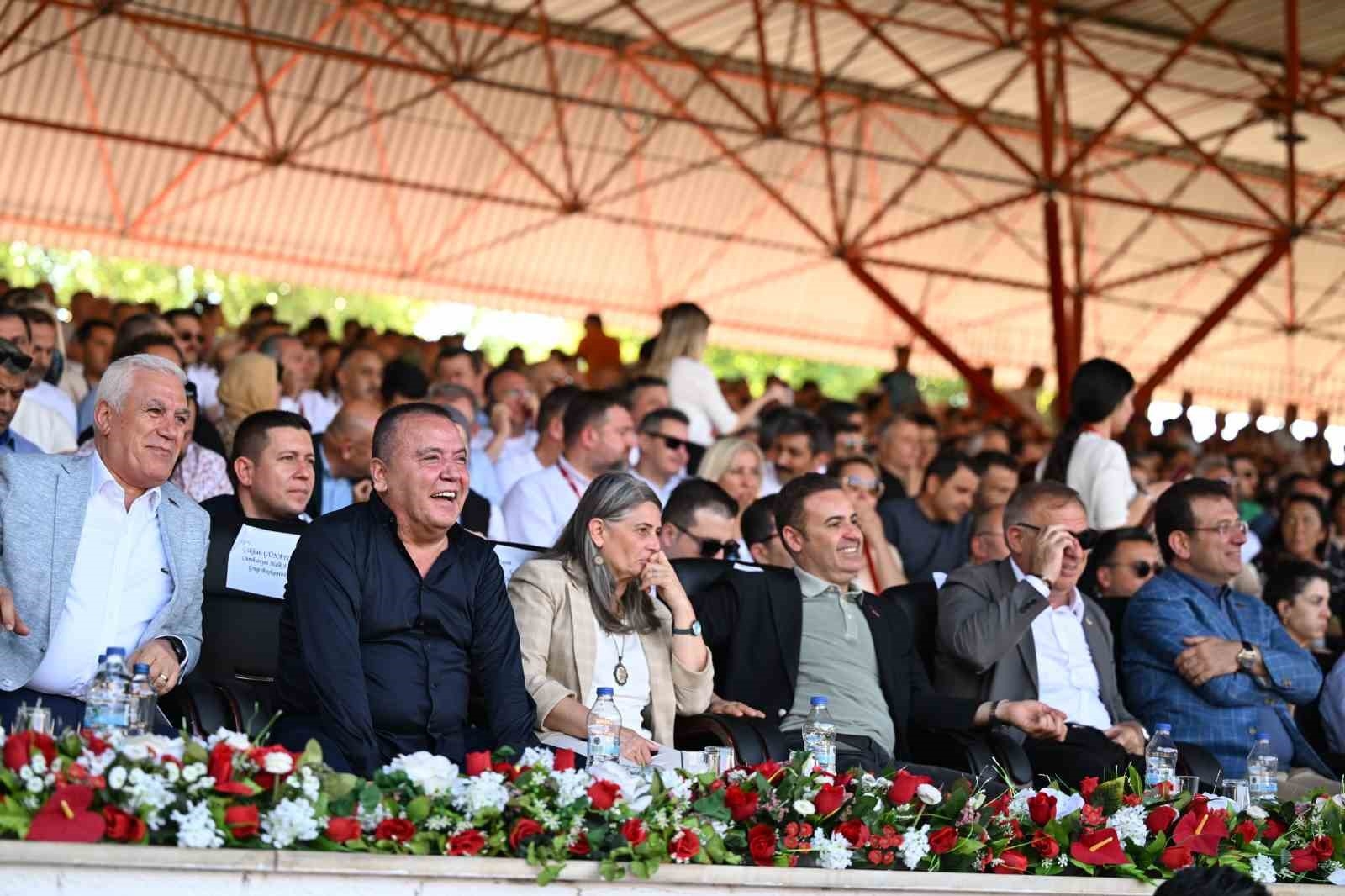 Başkan Böcek: "Kırkpınar'a bir kez daha adımızı yazdırdık"