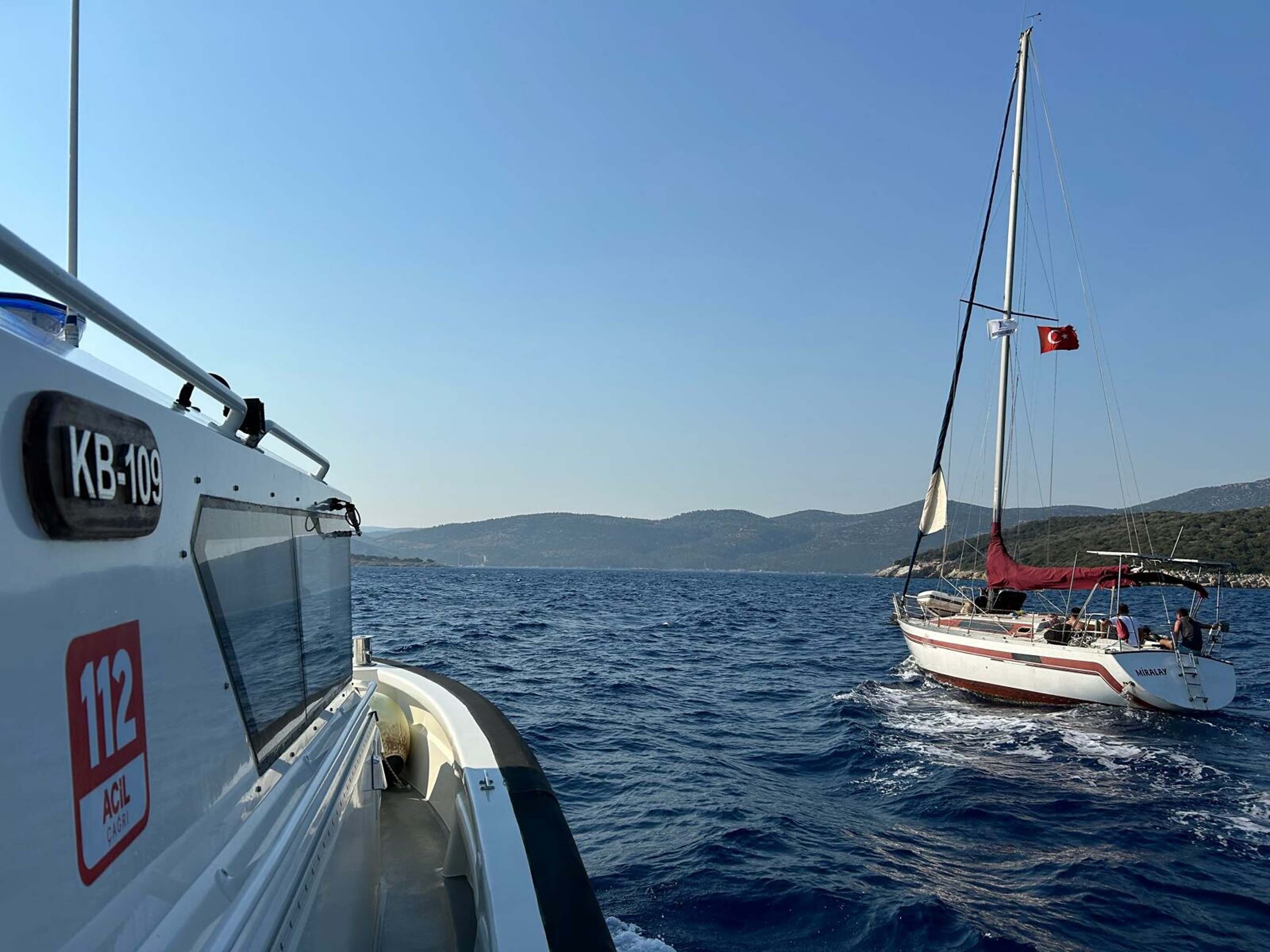 Bodrum'da 75 kaçak göçmen ile 3 organizatör şüphelisi yakalandı