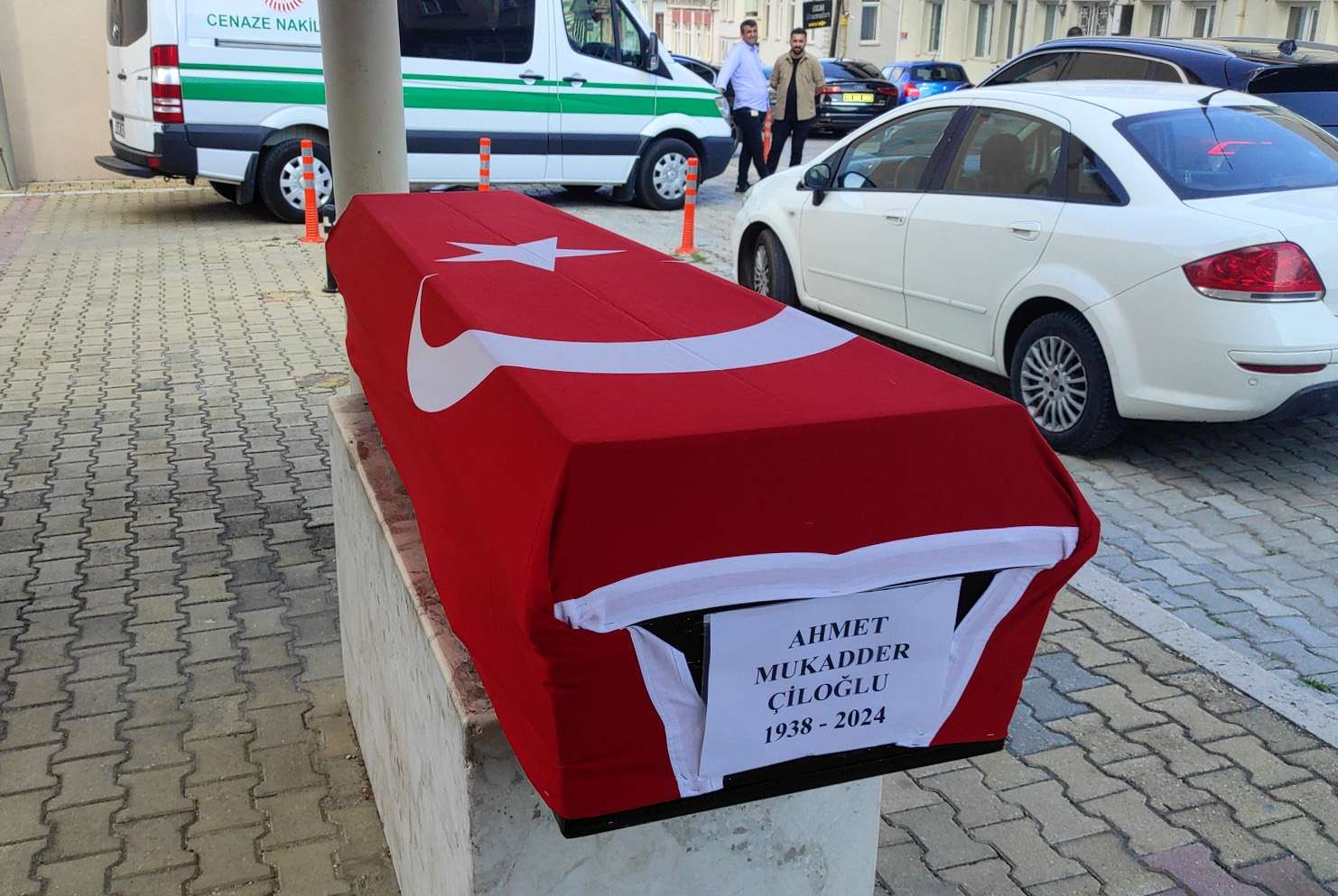 Eski milletvekili toprağa verildi