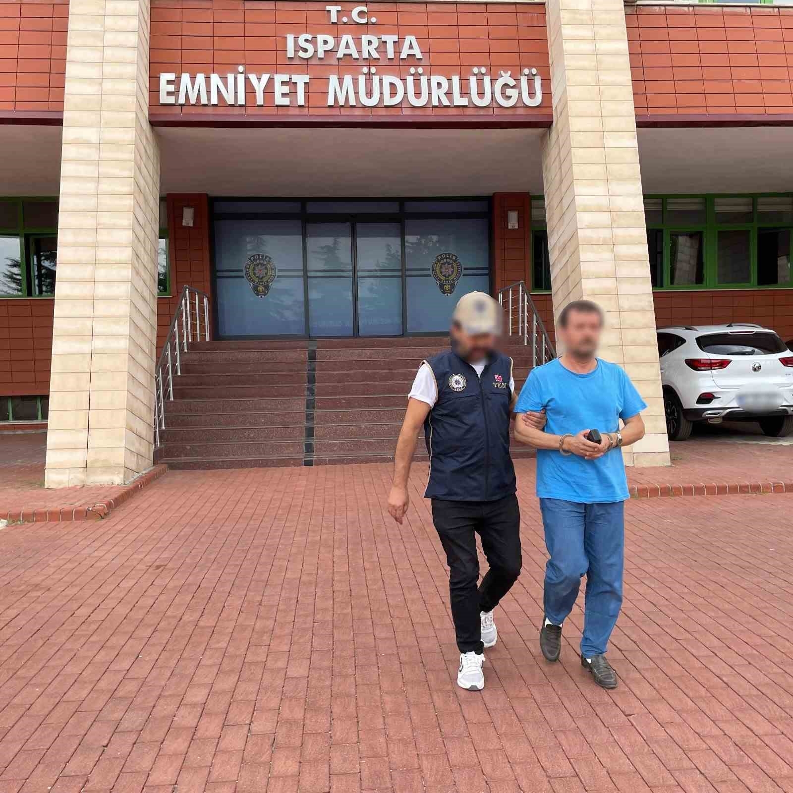 FETÖ'den 6 yıl 3 ay hapis cezası ile aranan ihraç öğretim görevlisi yakalandı