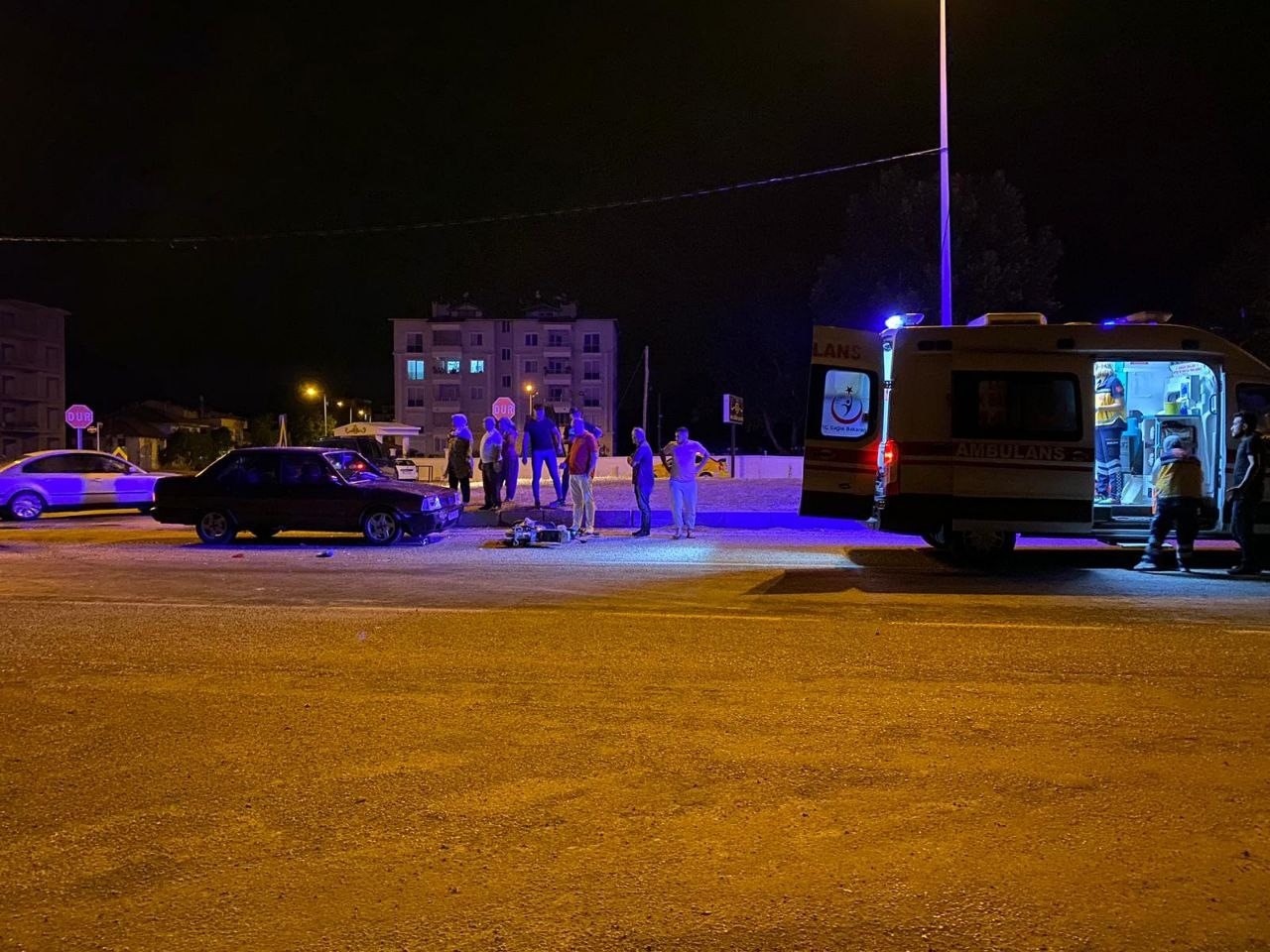 Isparta'da otomobil ile motosiklet çarpıştı: 1 yaralı