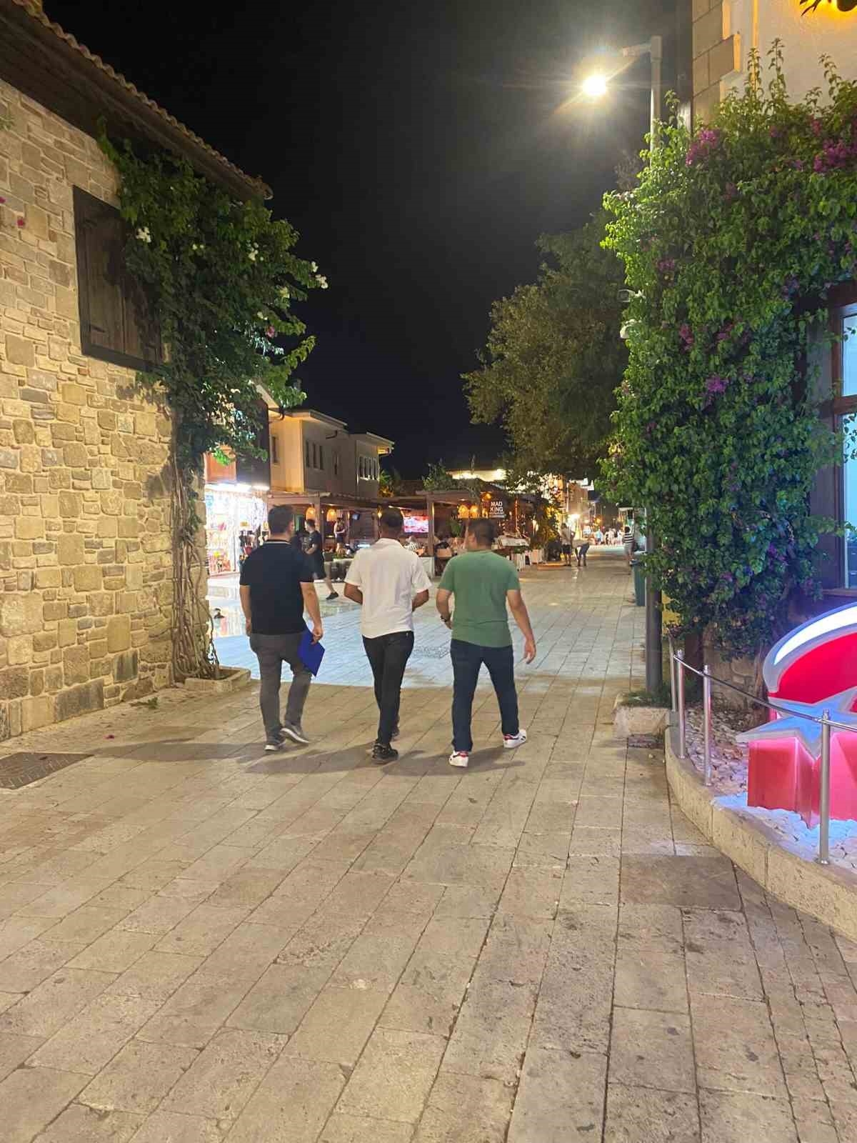 Jandarma'dan hanutçulara geçit yok