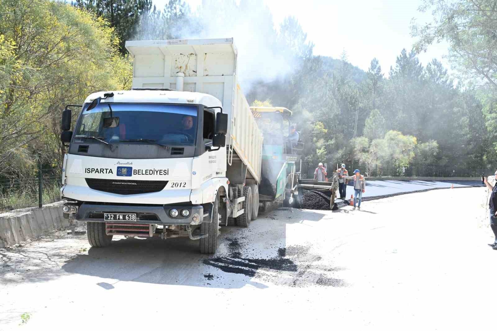 Milas-Gölcük Tabiat Parkı arasında bulunan yol asfaltlandı