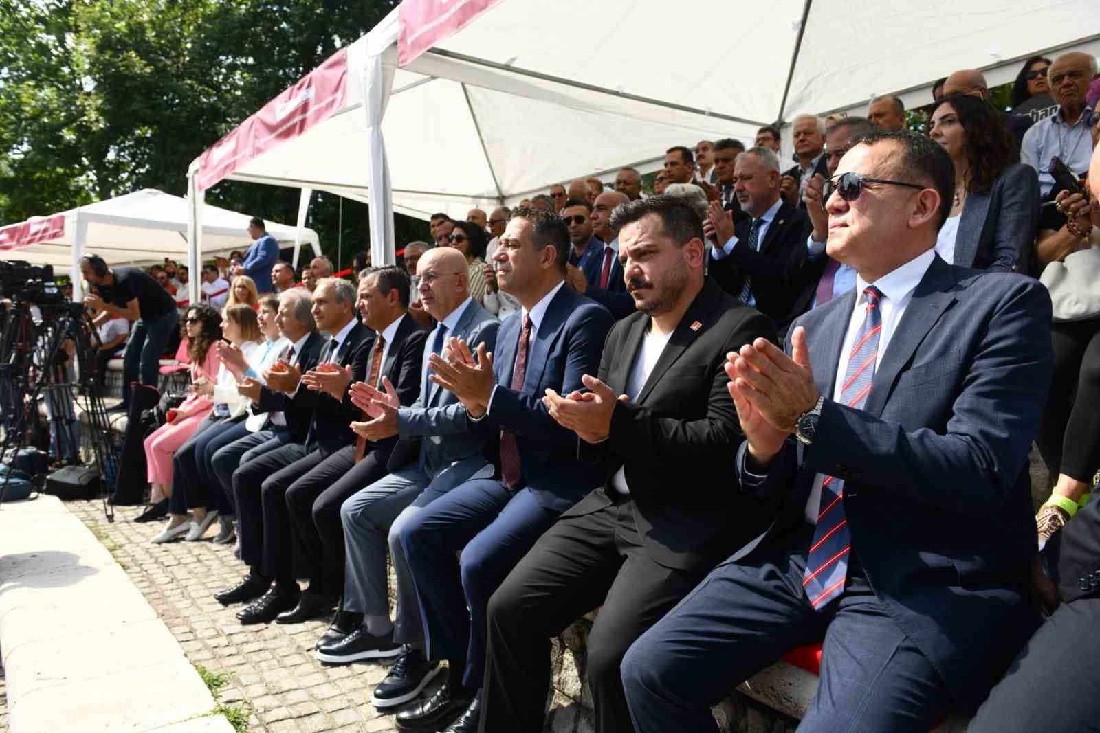 Özyiğit, Türkiye'de model olan projeyi Eğitim Maratonunda anlattı