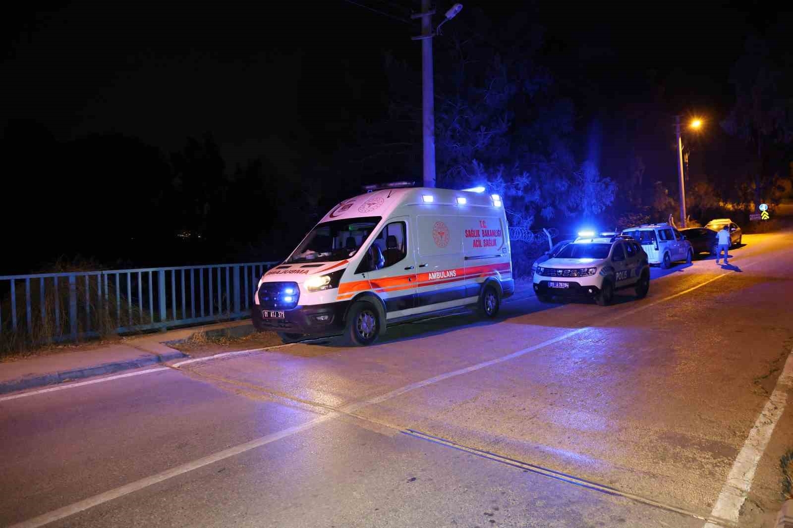 Serinlemek için Seyhan Baraj gölüne giren genç kayboldu