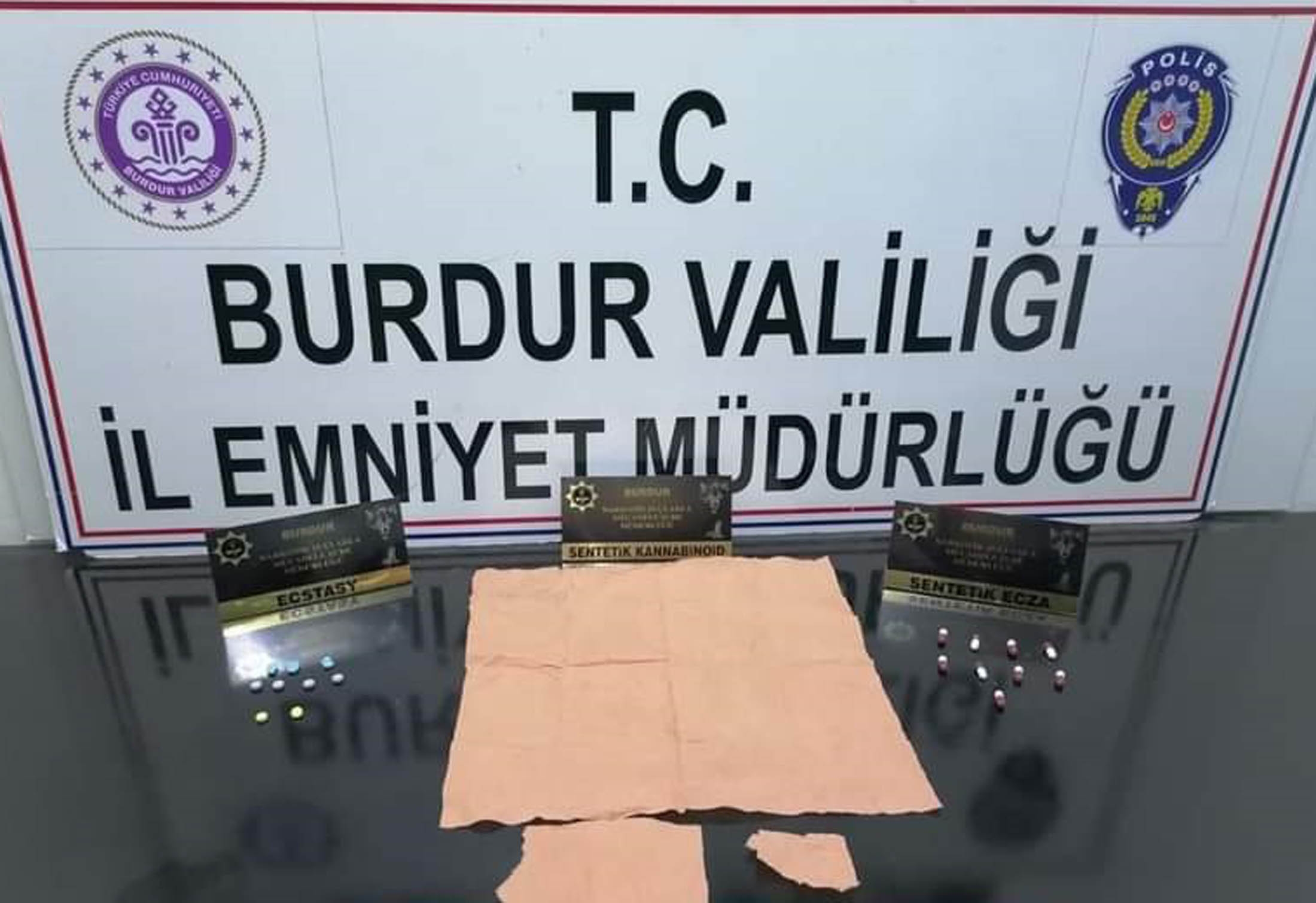 Burdur'da uyuşturucu operasyonu: 3 tutuklama