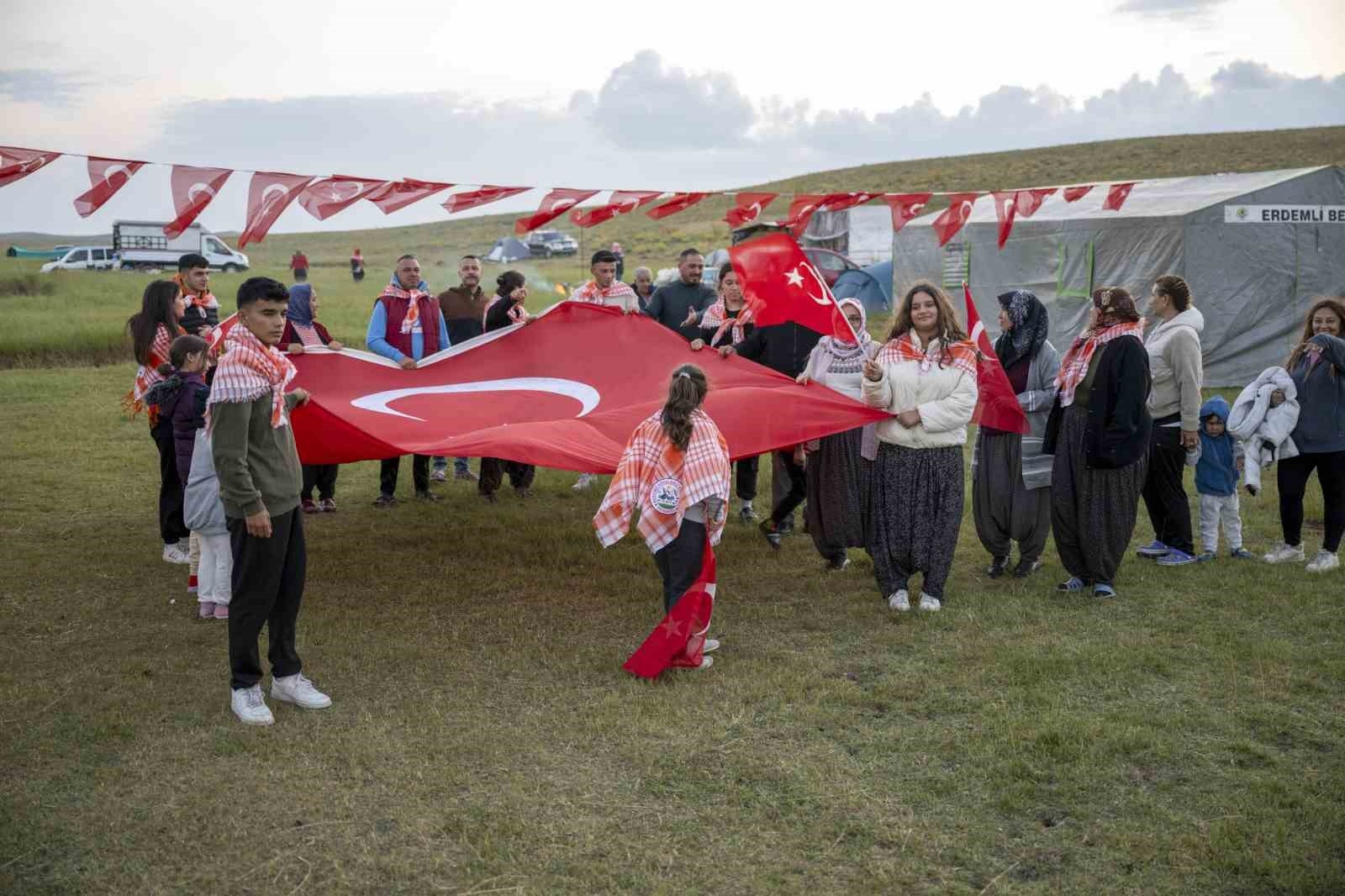 Erdemli'de 7. Geleneksel Yörük Şenliği düzenlendi
