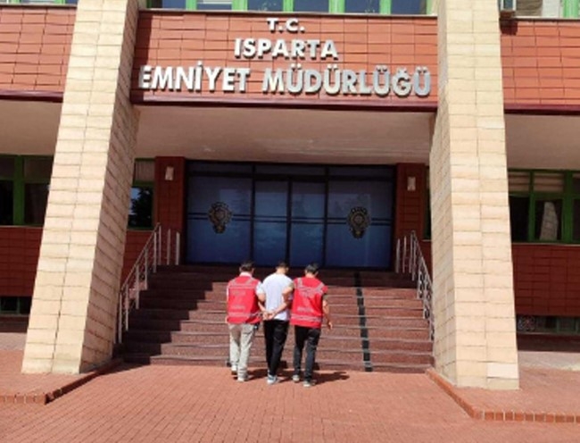 Isparta'da 17 yıl 11 ay 22 gün hapis cezası ile aranan firari yakalandı