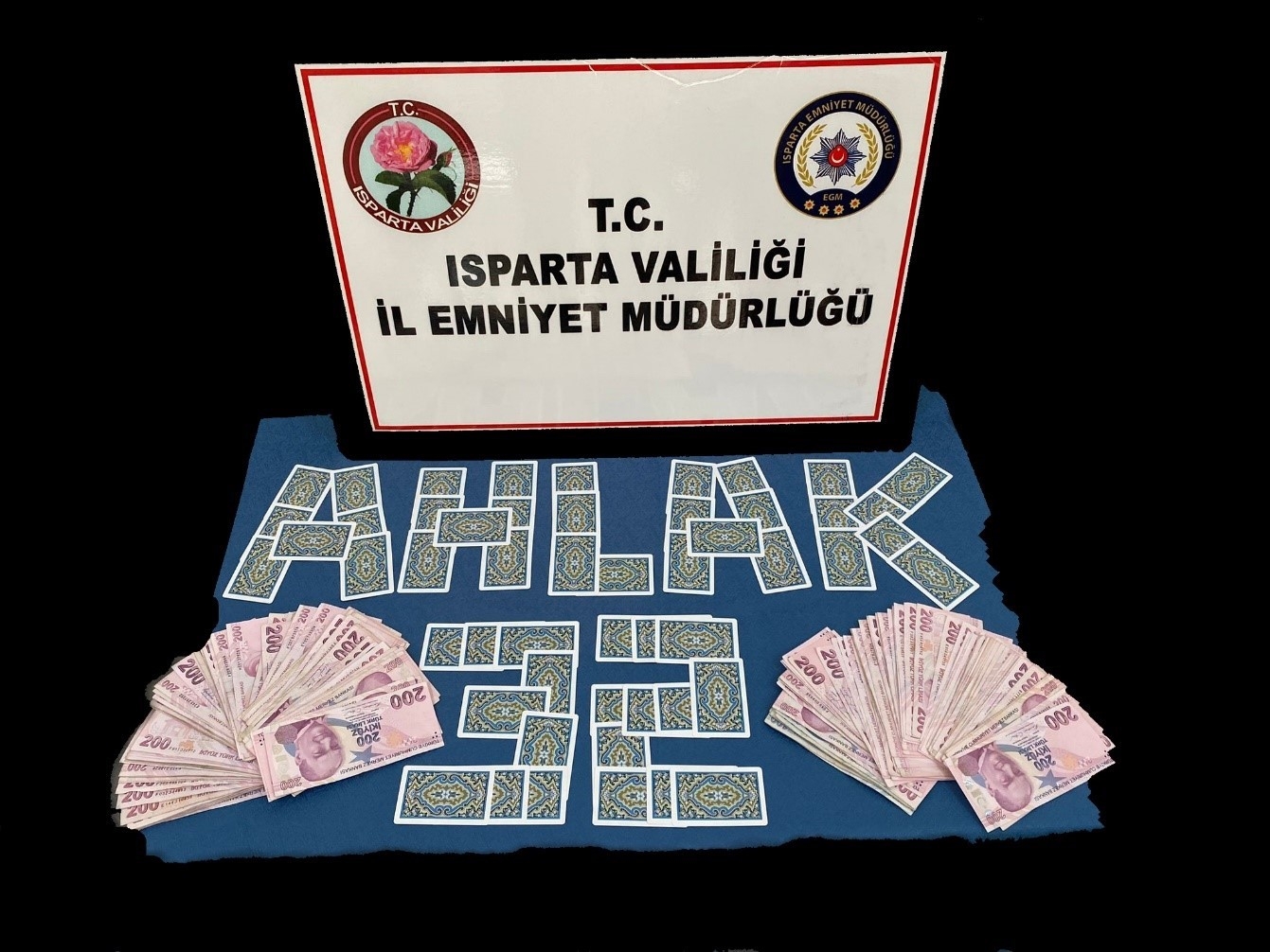 Isparta'da kumar ve fuhuş operasyonu