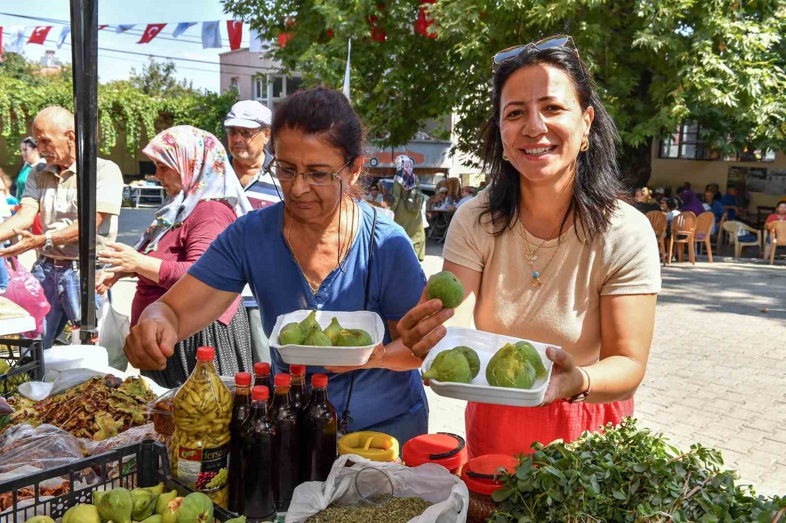 'Kırsal Mahalle Buluşmaları' ile kadınlar Mersin'i yeniden keşfediyor