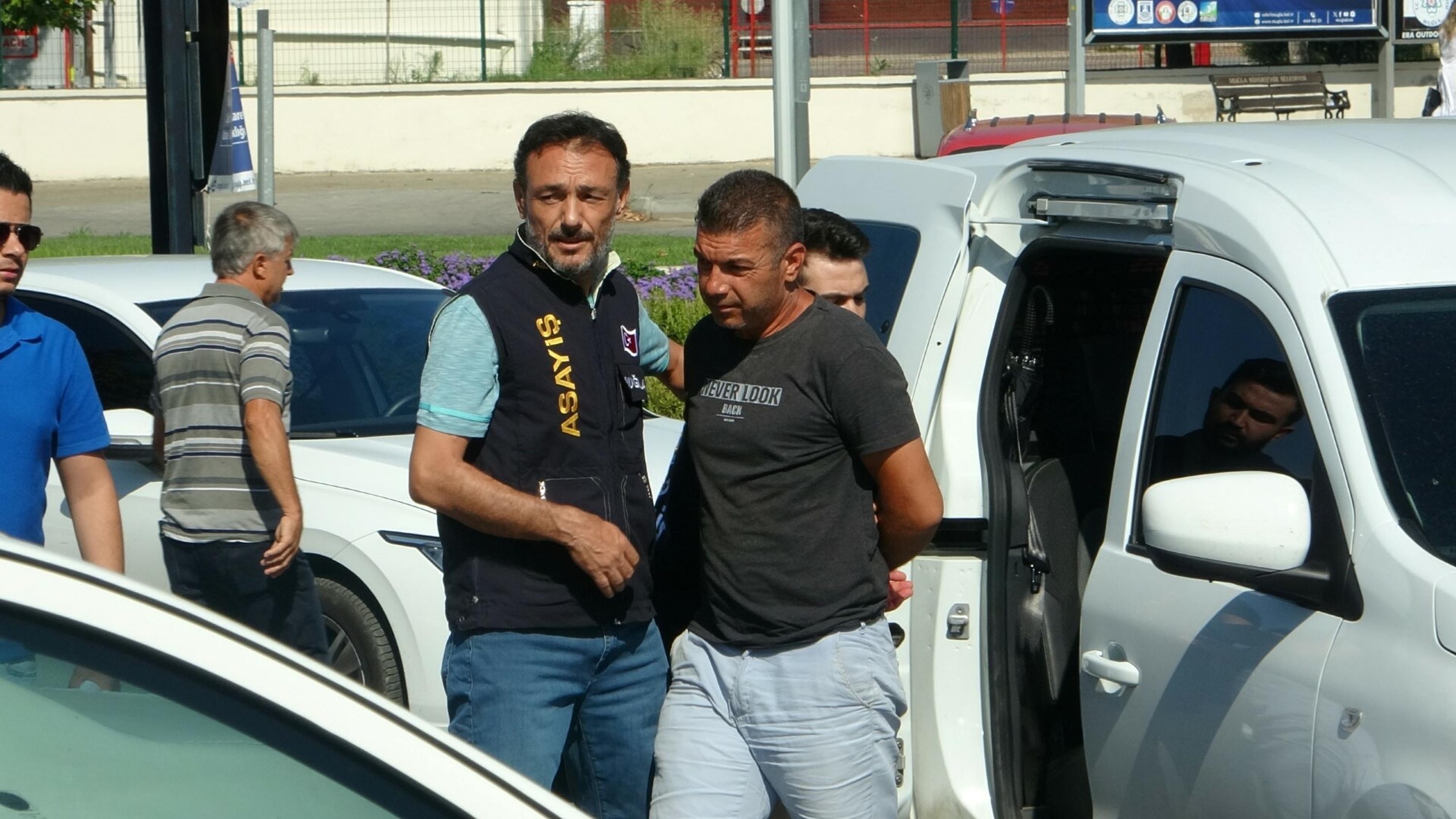 Senem'in katili, 'Barodan avukat nasıl bulunur' araması yapmış