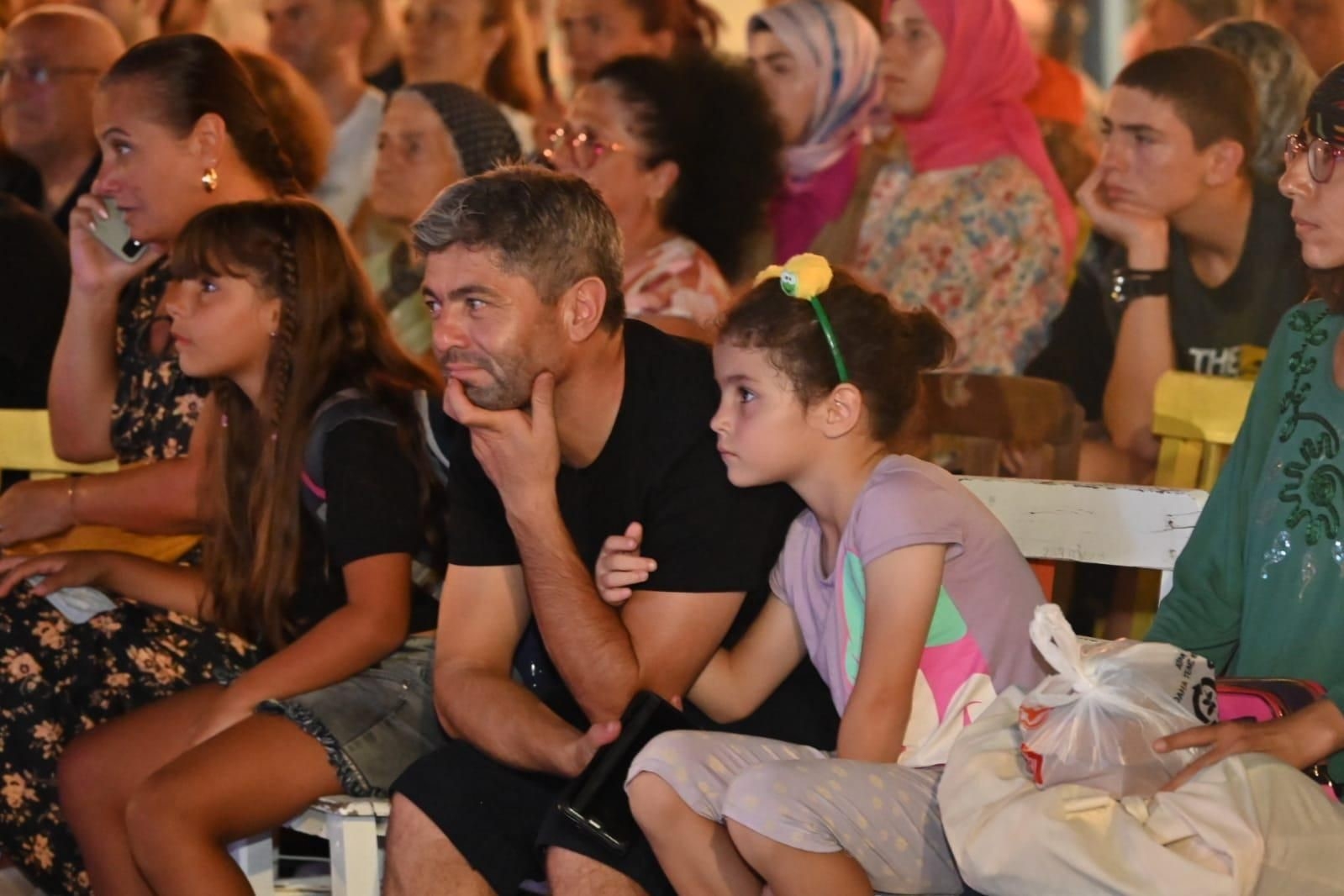 "Troyalı Kadınlar", Kepez Kültür Festivali'nde sahnelendi