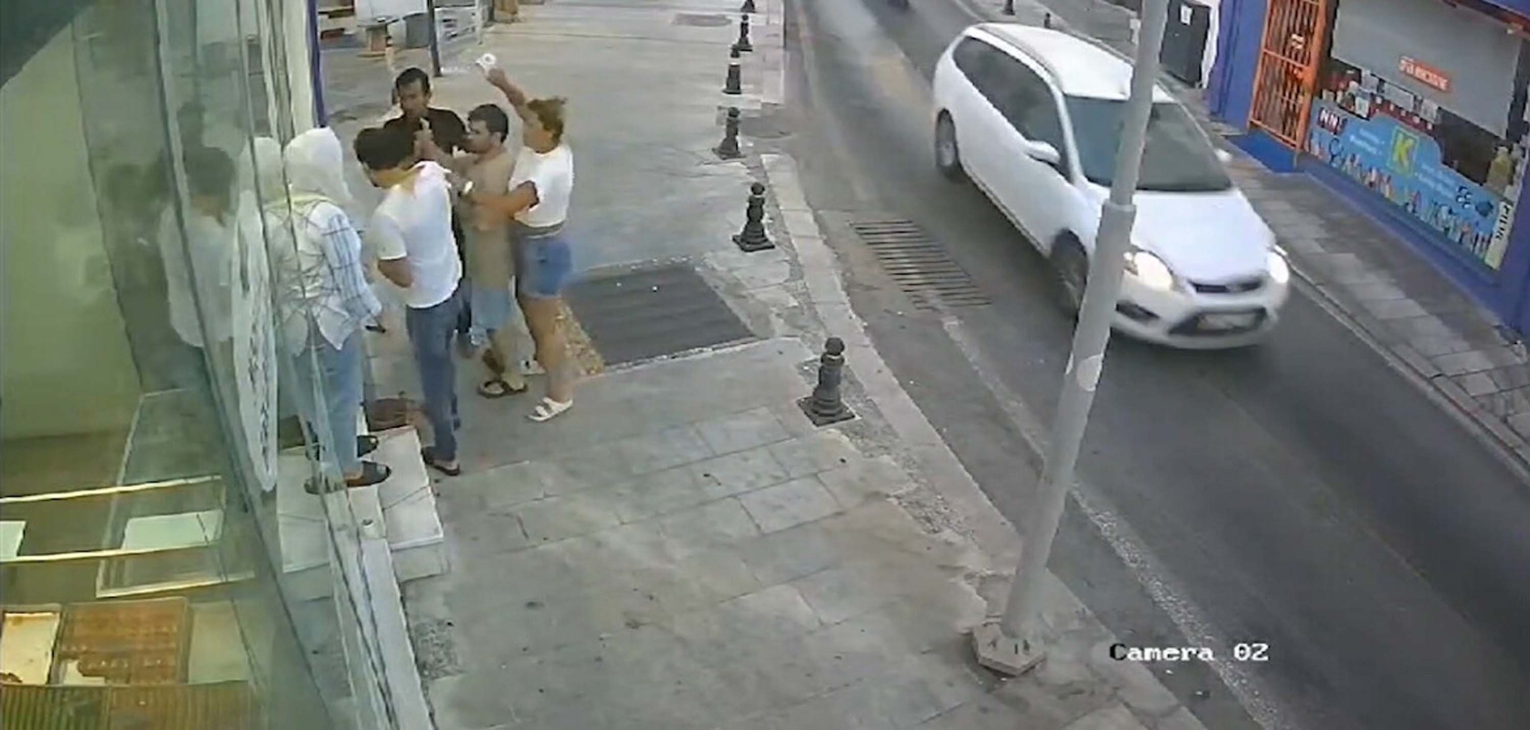 Bodrum'da esnaf kavgası kamerada