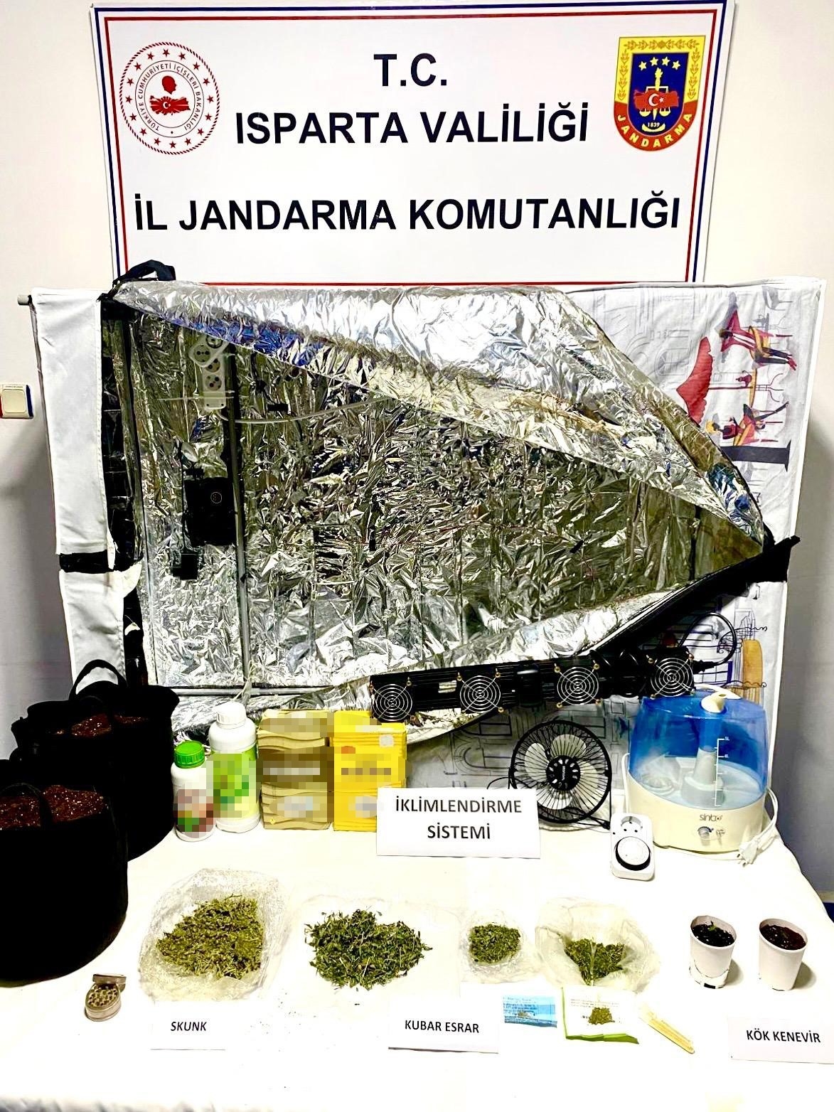 Isparta'da uyuşturucu operasyonu