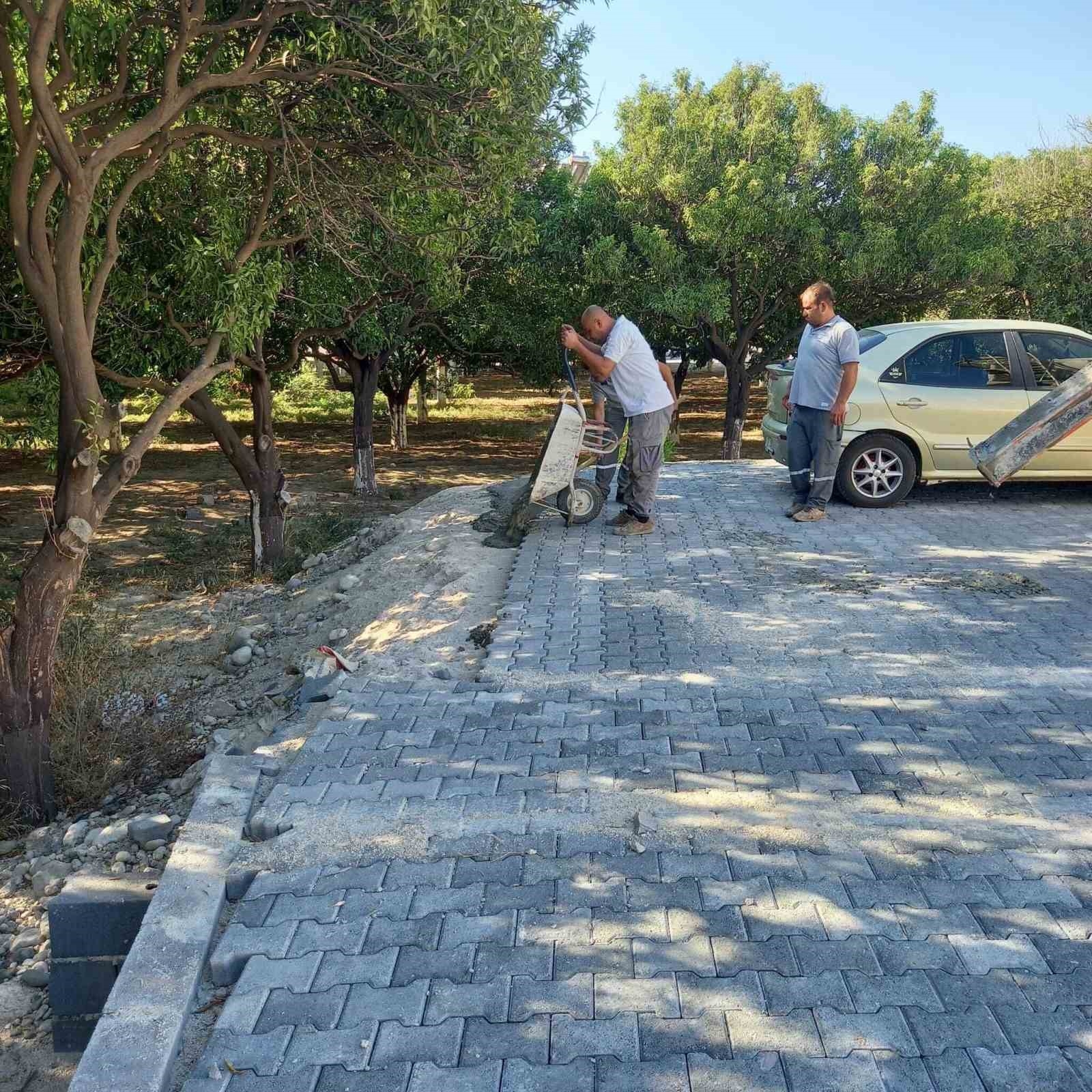 Kemer'de altyapı çalışmaları sürüyor