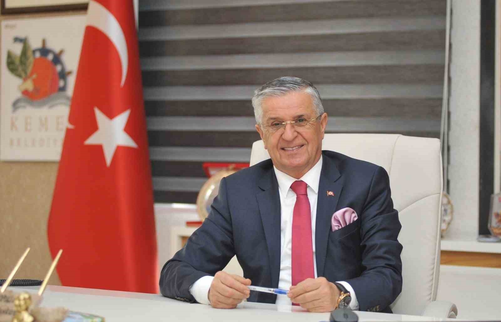 "Mavi Bayraklar Kemer'in gururudur"