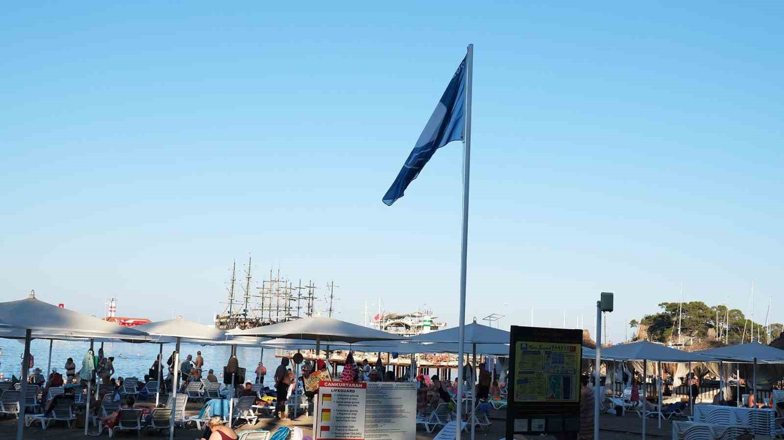 "Mavi Bayraklar Kemer'in gururudur"